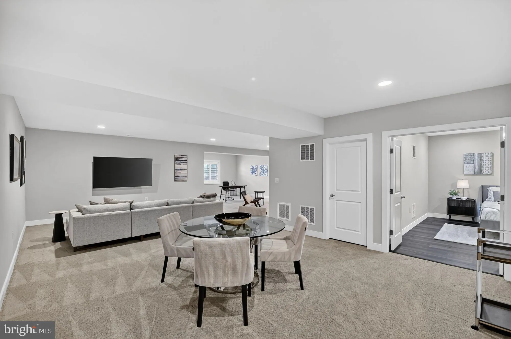 Property Slideshow image 48 of 70 | 23731 september sun sq, Ashburn, VA, 20148