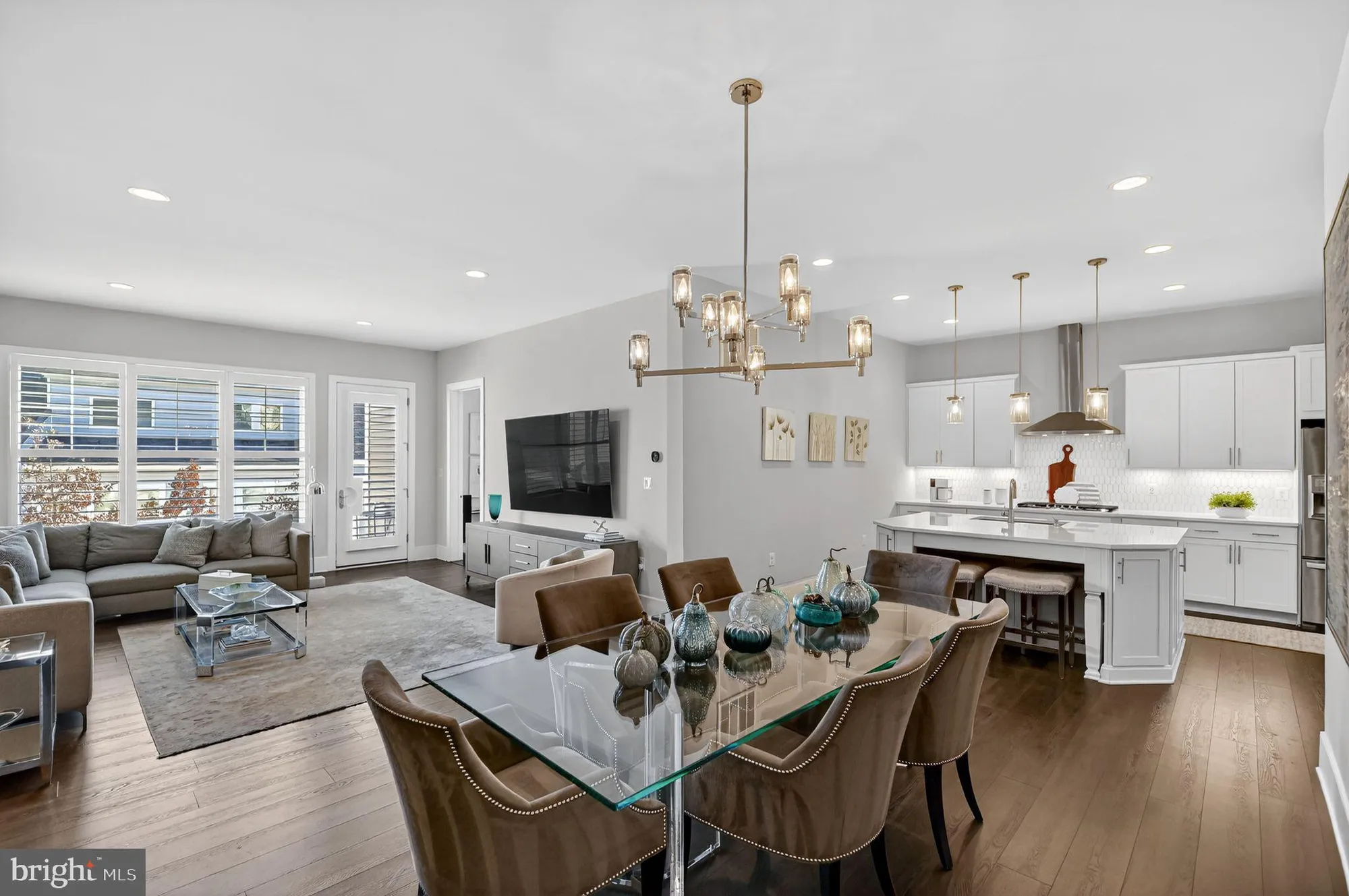 Property Slideshow image 6 of 70 | 23731 september sun sq, Ashburn, VA, 20148