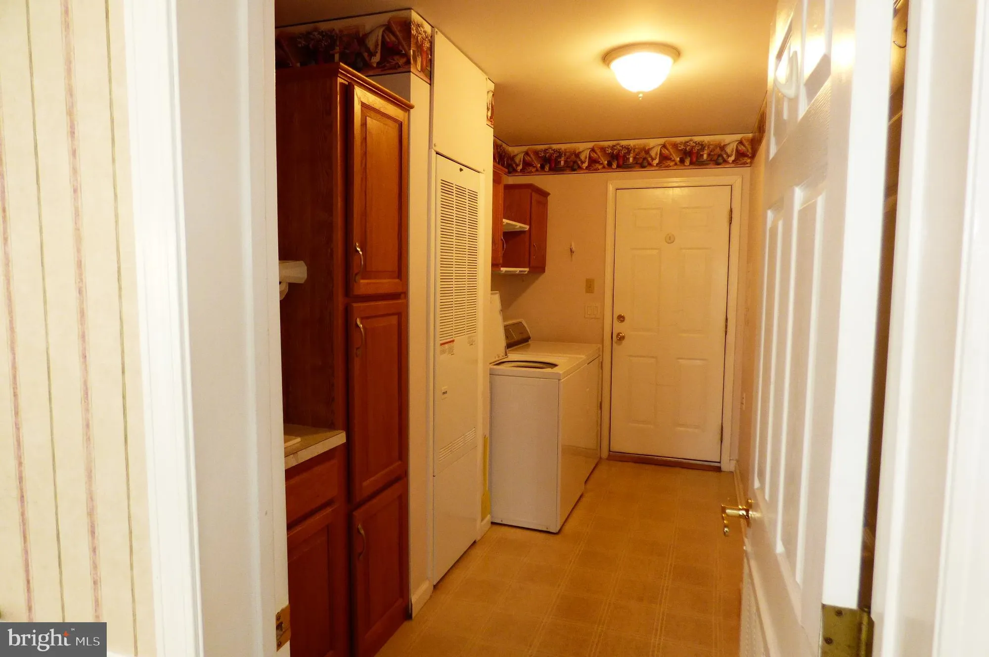Property Slideshow image 16 of 16 | 320 w 4th st, Red Hill, PA, 18076