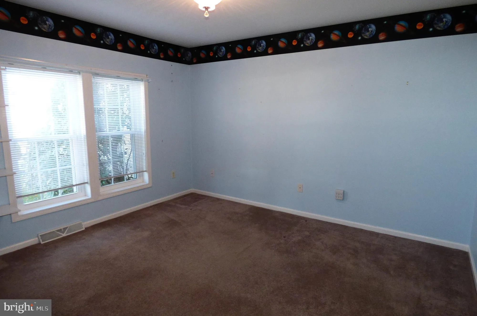 Property Slideshow image 14 of 16 | 320 w 4th st, Red Hill, PA, 18076