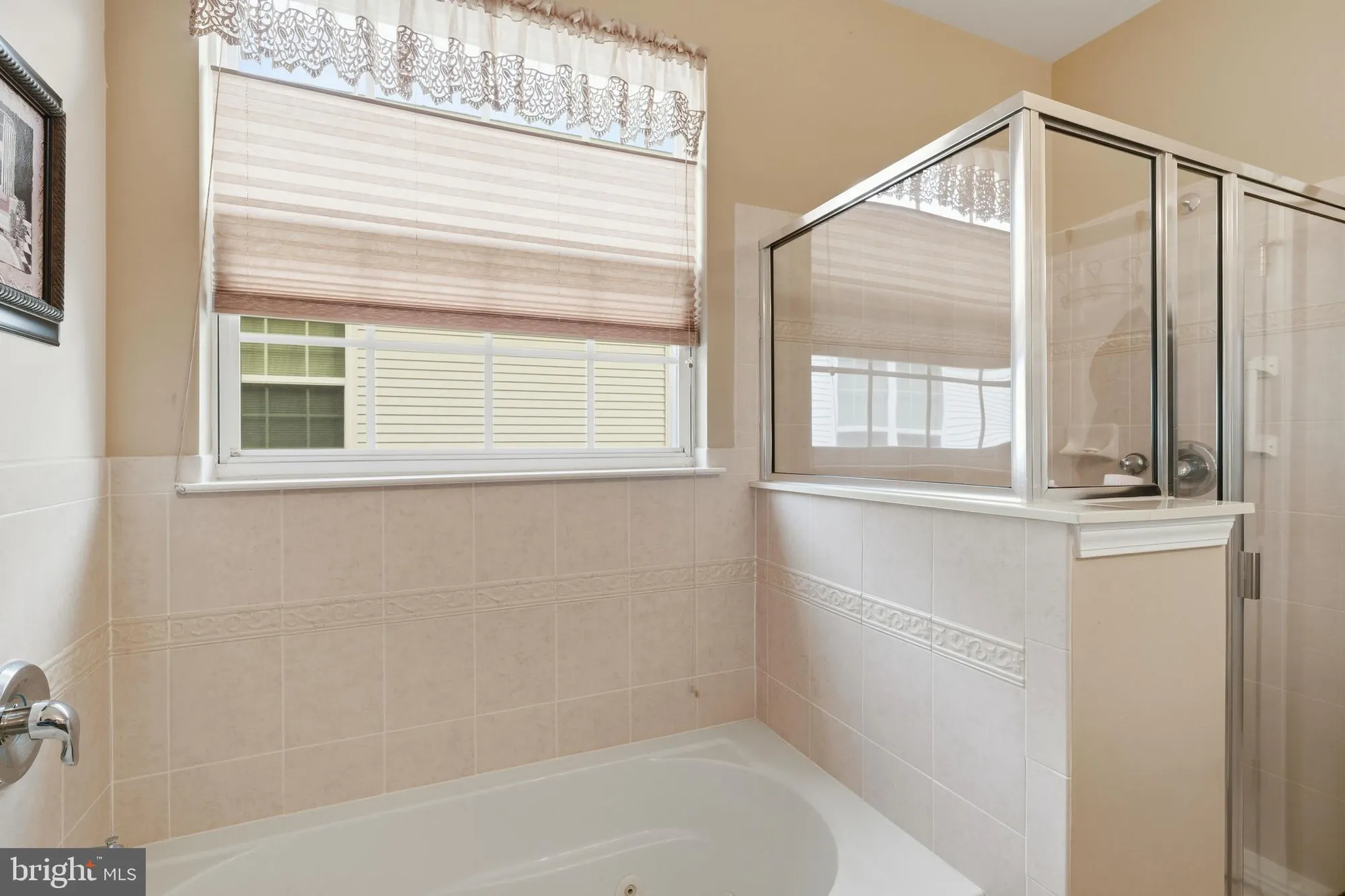 Property Slideshow image 26 of 47 | 14 hidden lake cir, Barnegat, NJ, 08005