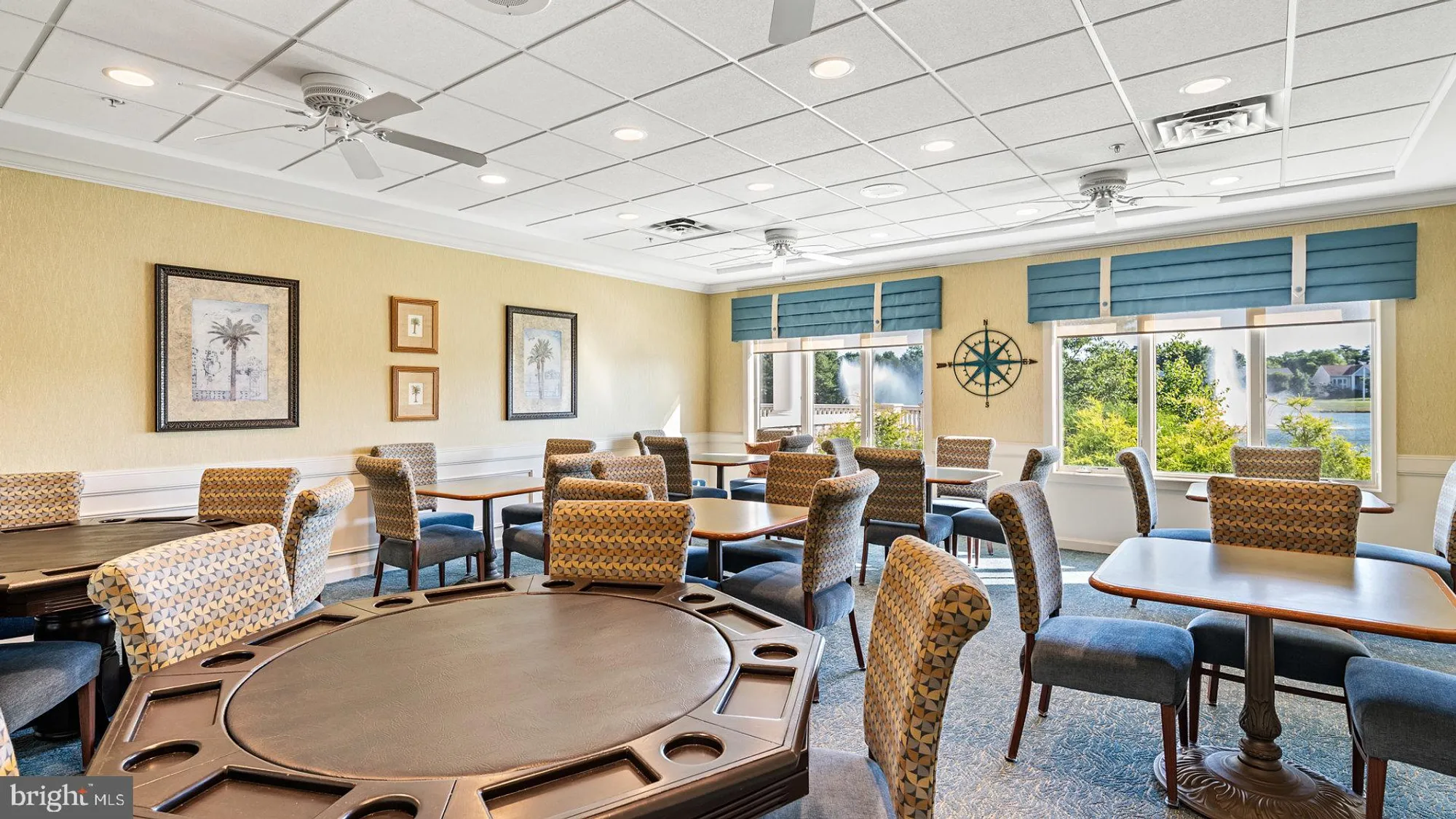 Property Slideshow image 38 of 47 | 14 hidden lake cir, Barnegat, NJ, 08005