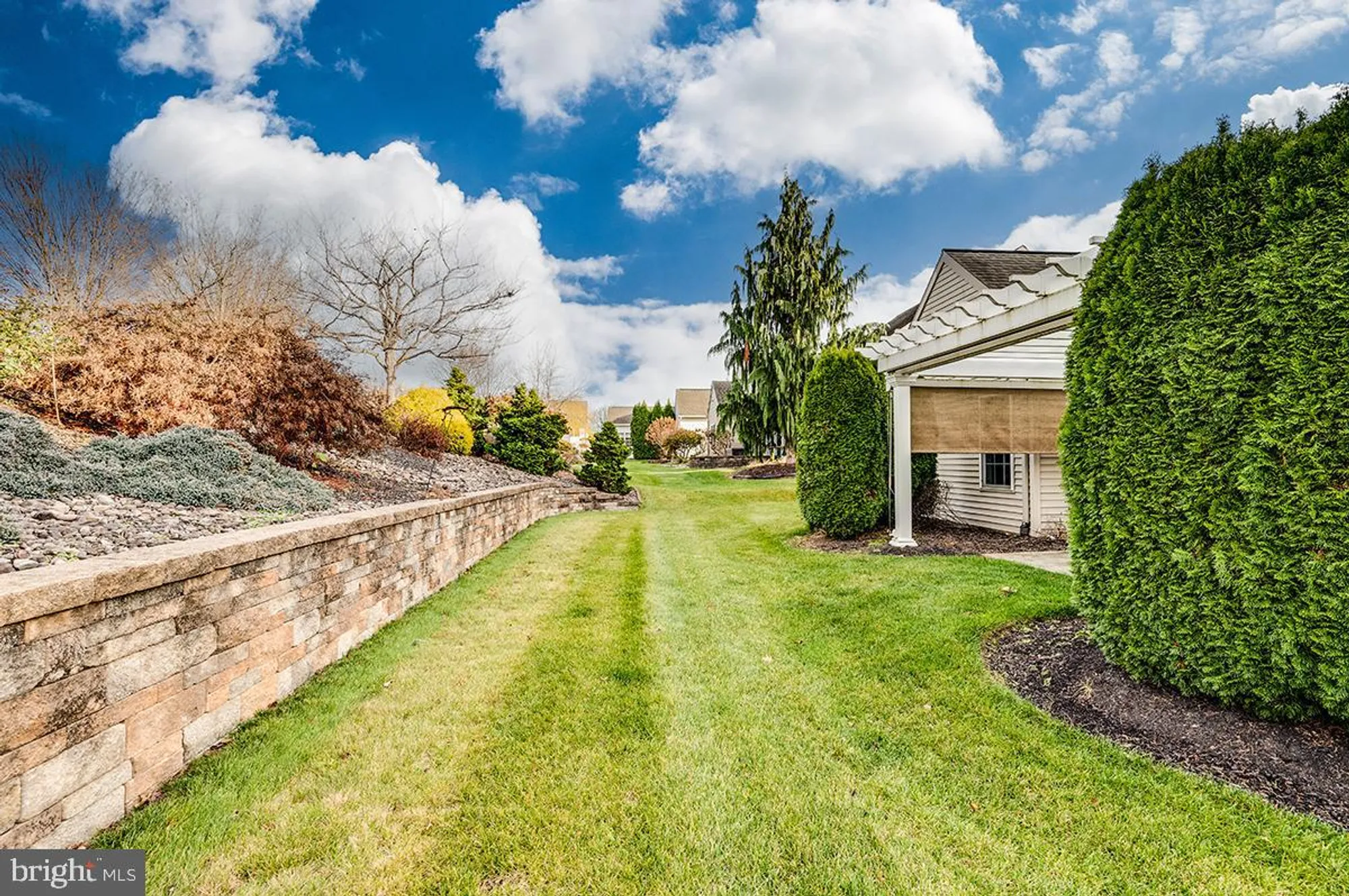 Property Slideshow image 37 of 44 | 45 winterberry ln, Womelsdorf, PA, 19567
