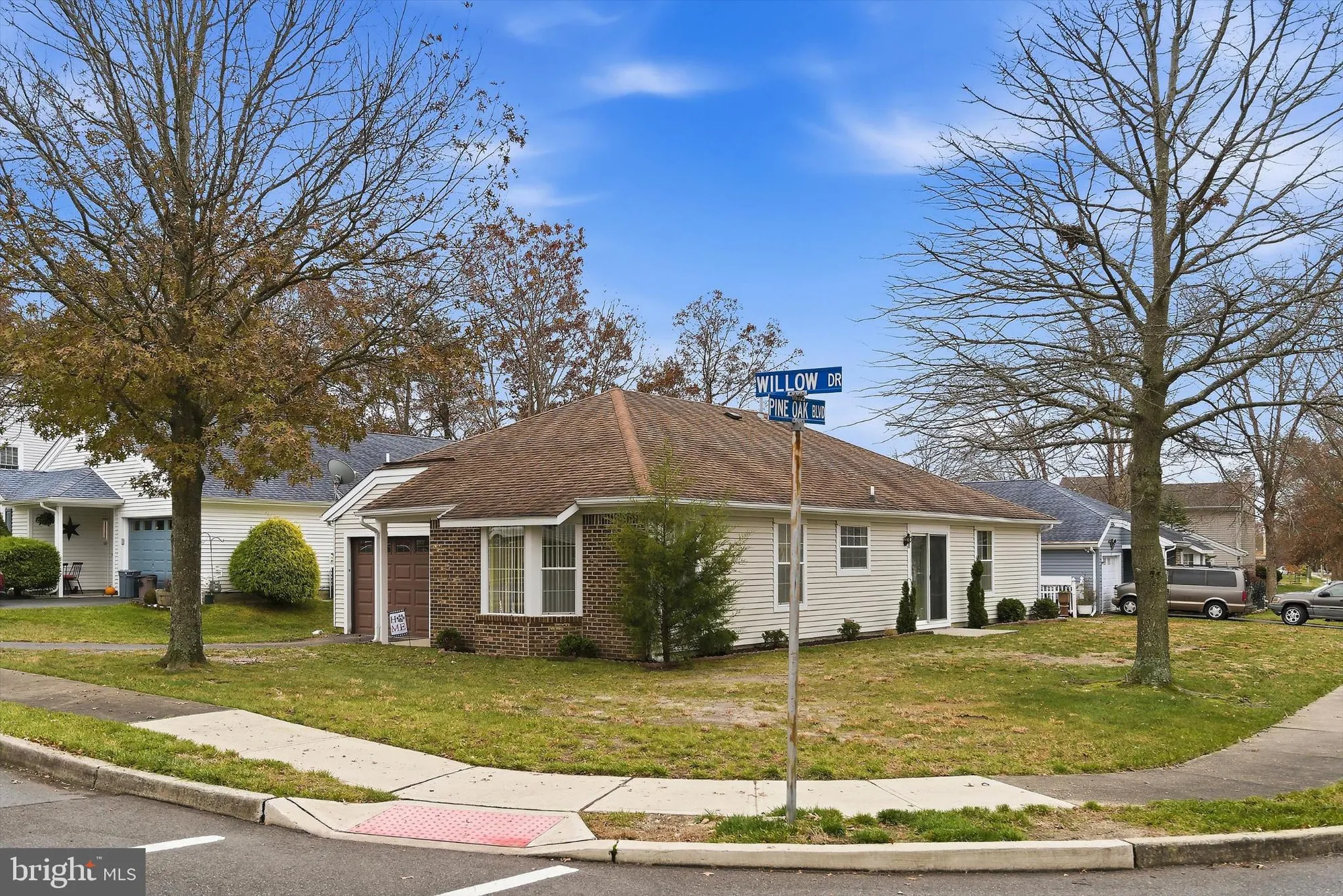 Property Slideshow image 3 of 34 | 25 willow dr, Barnegat, NJ, 08005