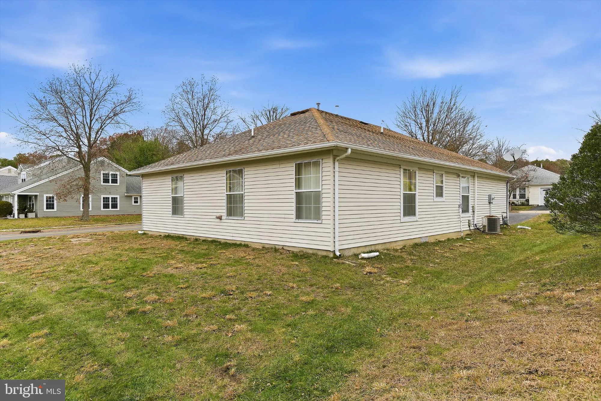 Property Slideshow image 25 of 34 | 25 willow dr, Barnegat, NJ, 08005