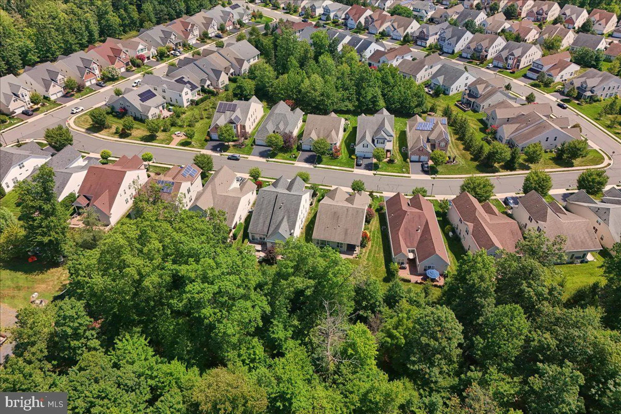 Property Slideshow image 5 of 7 | 12 hardwick dr, Kendall Park, NJ, 08824