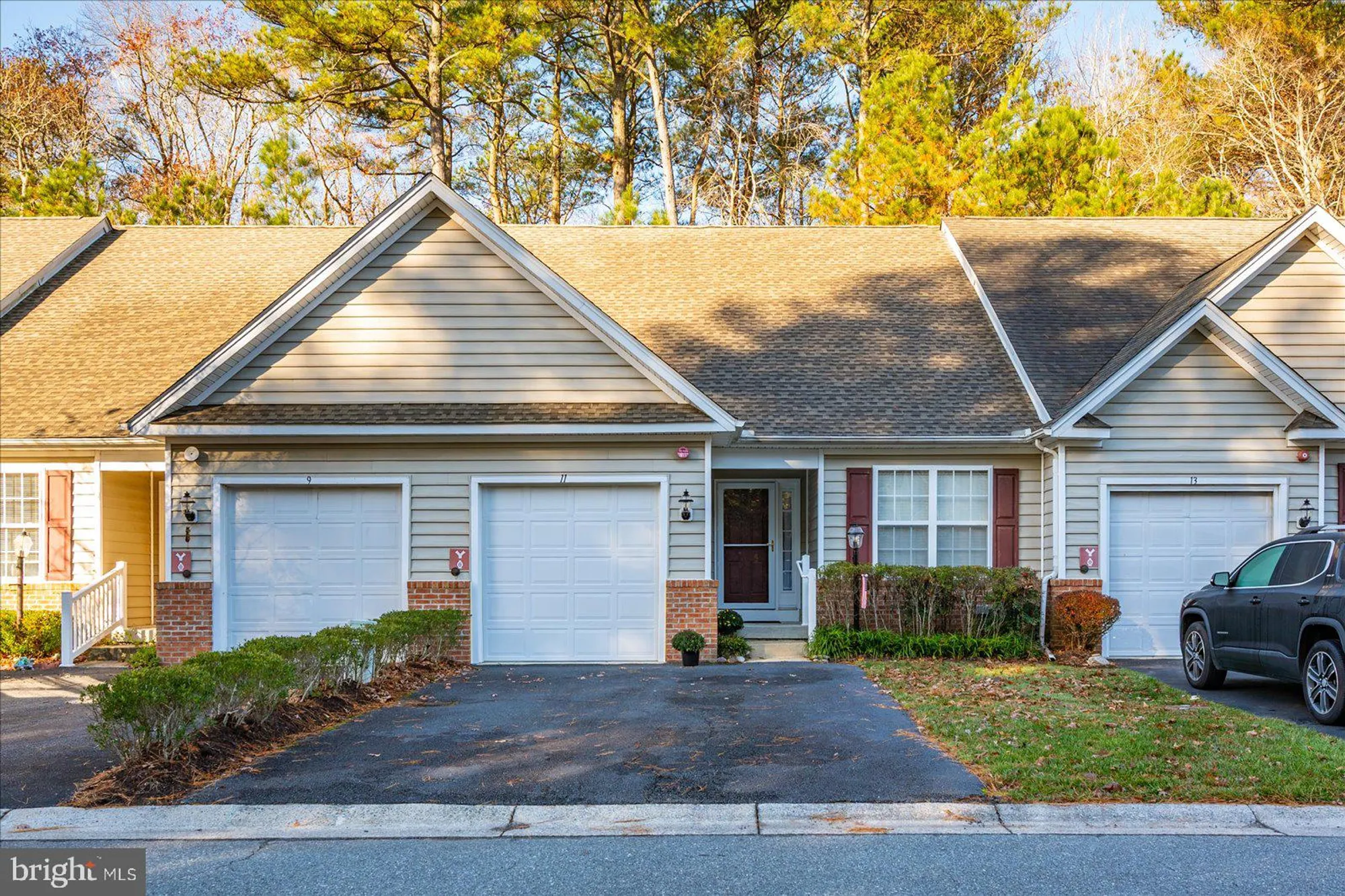 Property Slideshow image 1 of 43 | 11 hatteras st, Ocean Pines, MD, 21811