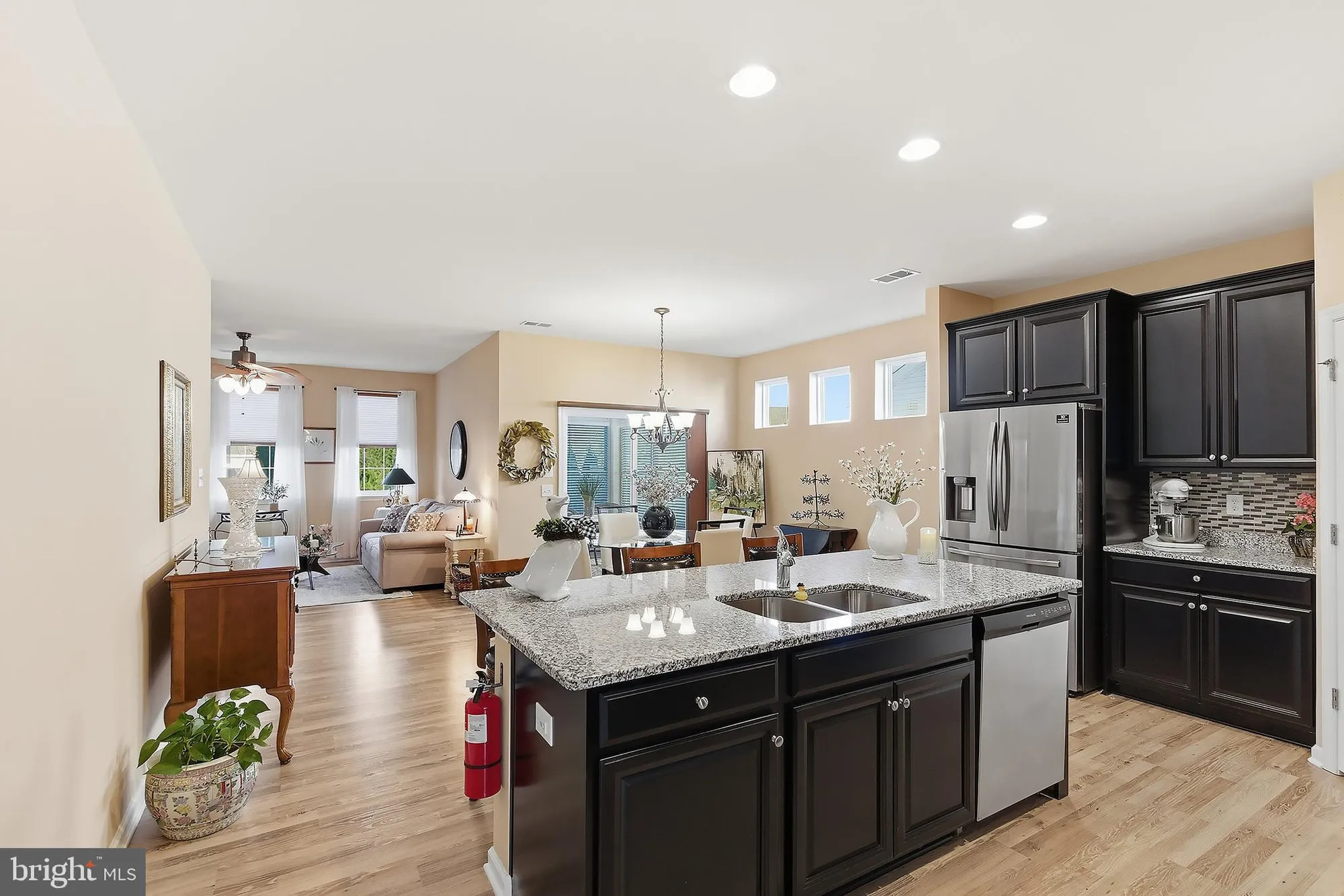 Property Slideshow image 13 of 31 | 16 raccoon ln, Barnegat, NJ, 08005