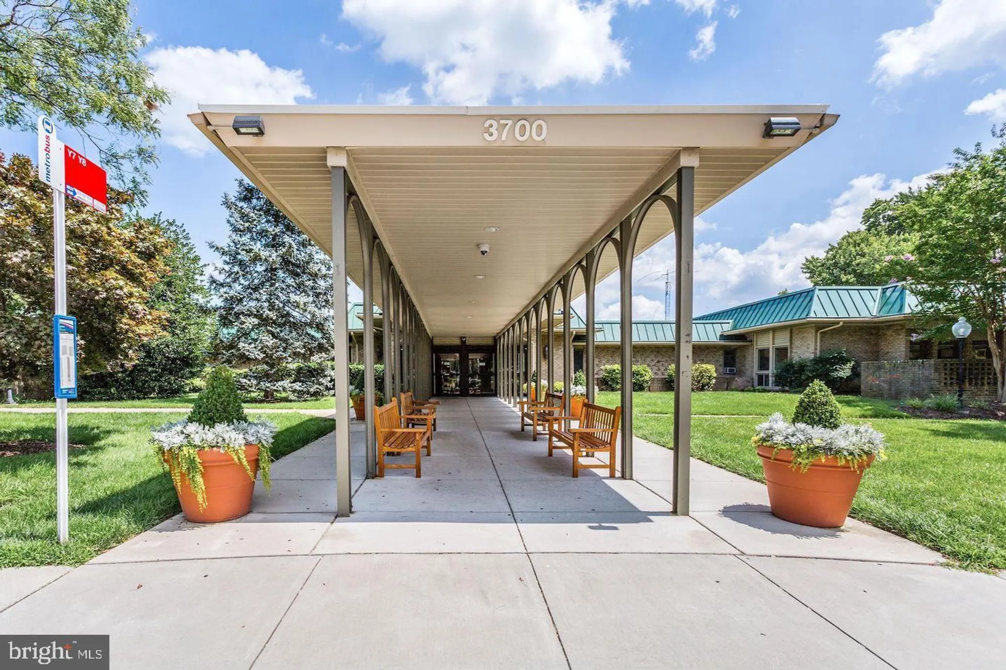 Property Slideshow image 31 of 52 | 3345 s leisure world blvd # 96-j, Silver Spring, MD, 20906