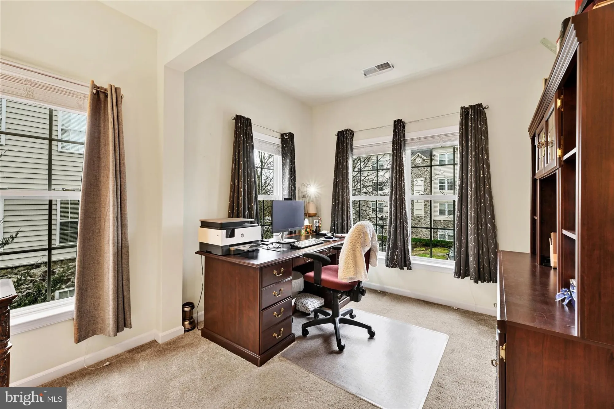 Property Slideshow image 24 of 38 | 11130 chambers ct h, Woodstock, MD, 21163