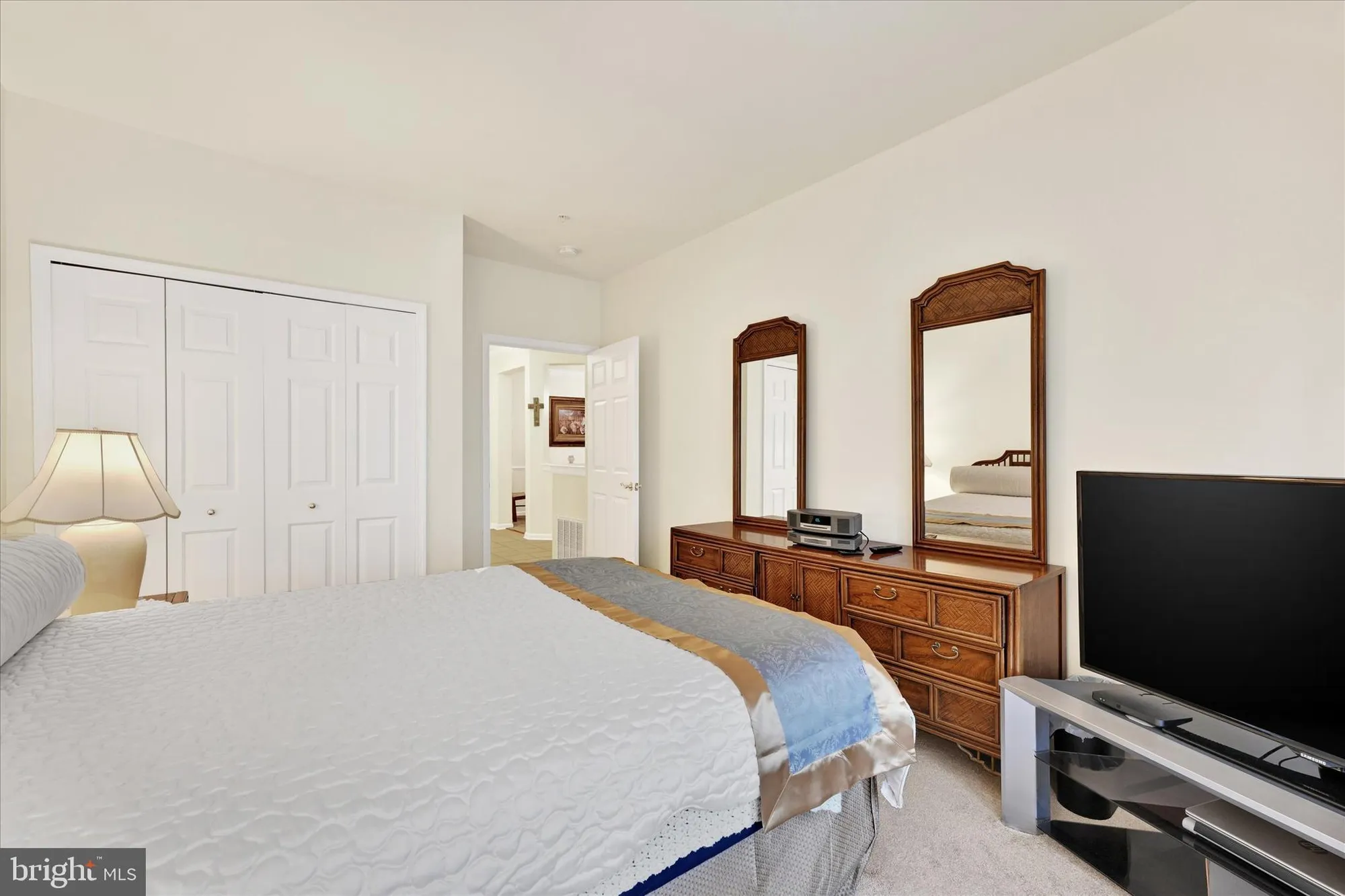 Property Slideshow image 32 of 38 | 11130 chambers ct h, Woodstock, MD, 21163
