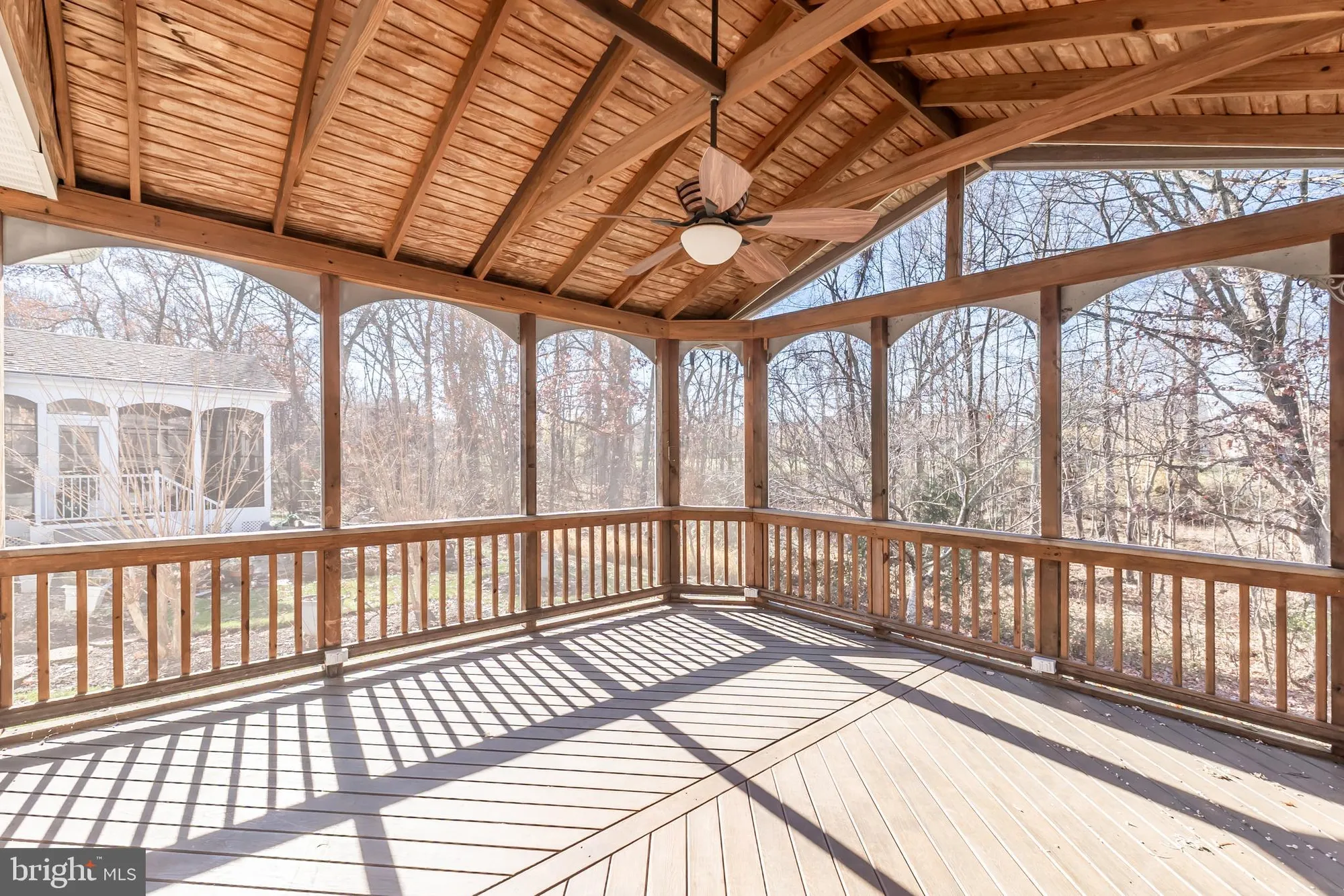 Property Slideshow image 17 of 55 | 6880 saddle run way, Gainesville, VA, 20155