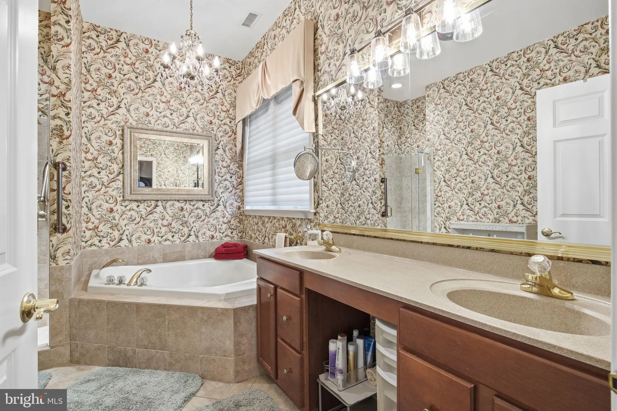 Property Slideshow image 25 of 33 | 66 nathaniel rd, Southampton, PA, 18966