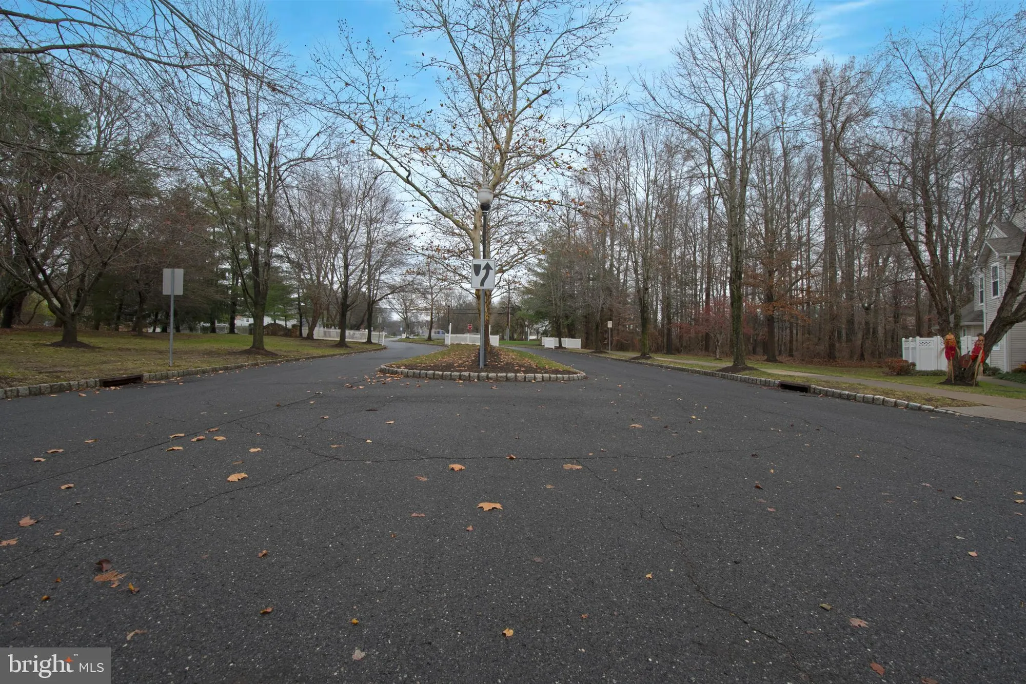 Property Slideshow image 43 of 46 | 511 mowat cir, Hamilton, NJ, 08690