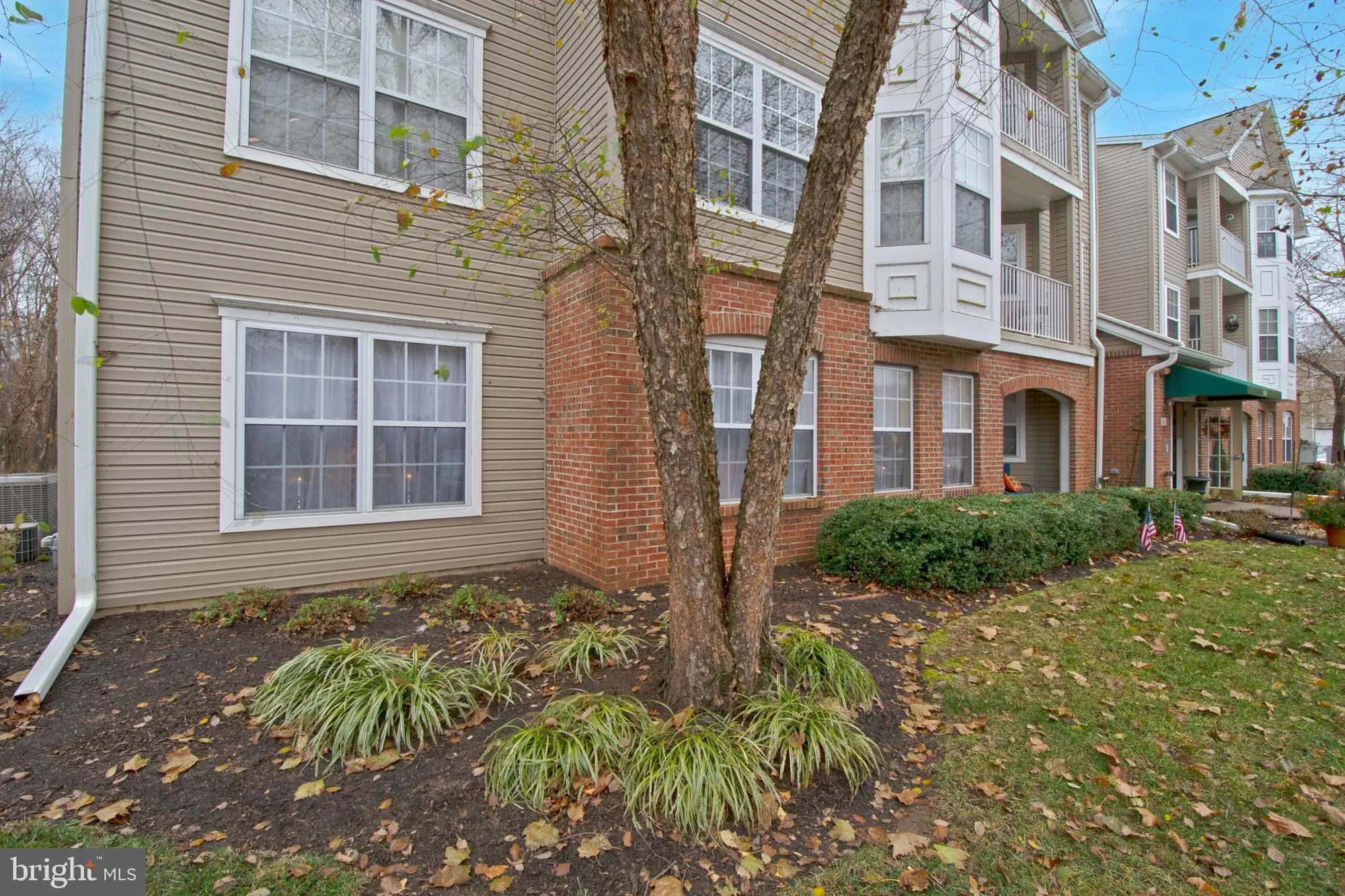 Property Slideshow image 46 of 46 | 511 mowat cir, Hamilton, NJ, 08690