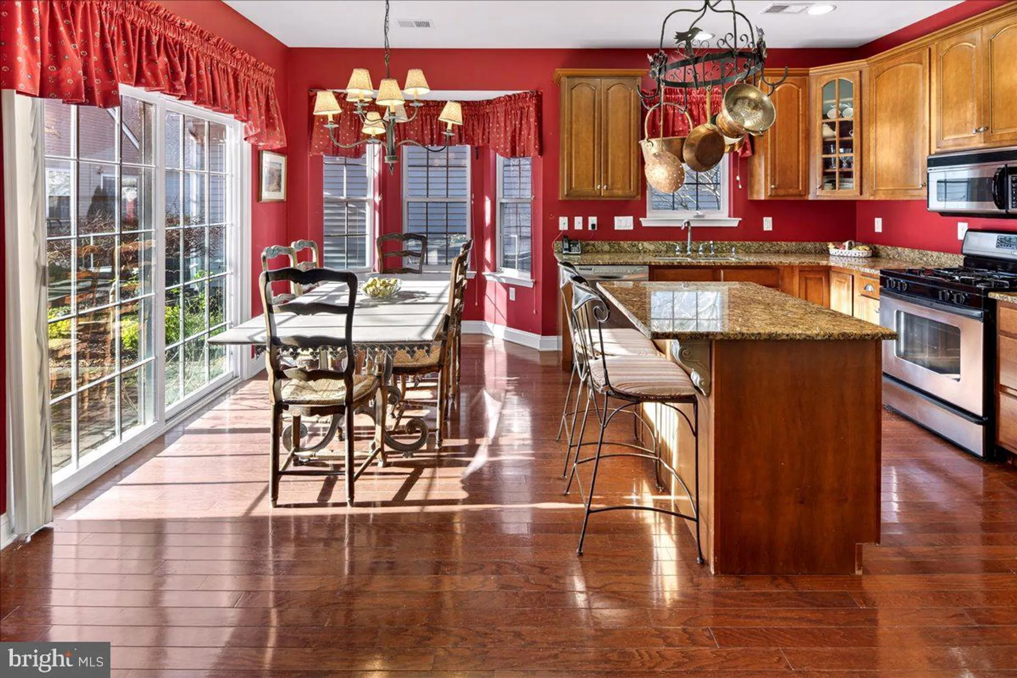 Property Slideshow image 11 of 42 | 208 sunflower ln, Princeton Junction, NJ, 08550