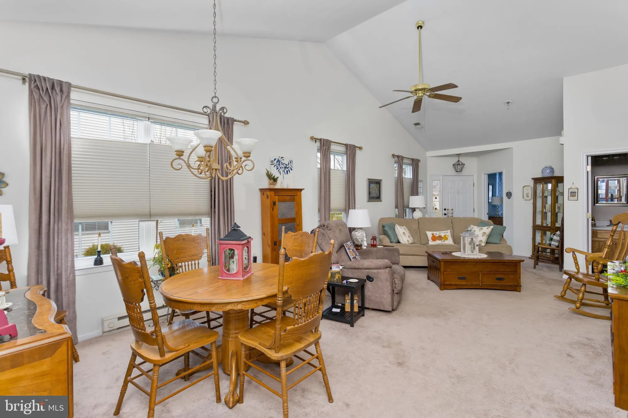 Property Slideshow image 7 of 22 | 143 burholme dr, Hamilton, NJ, 08691