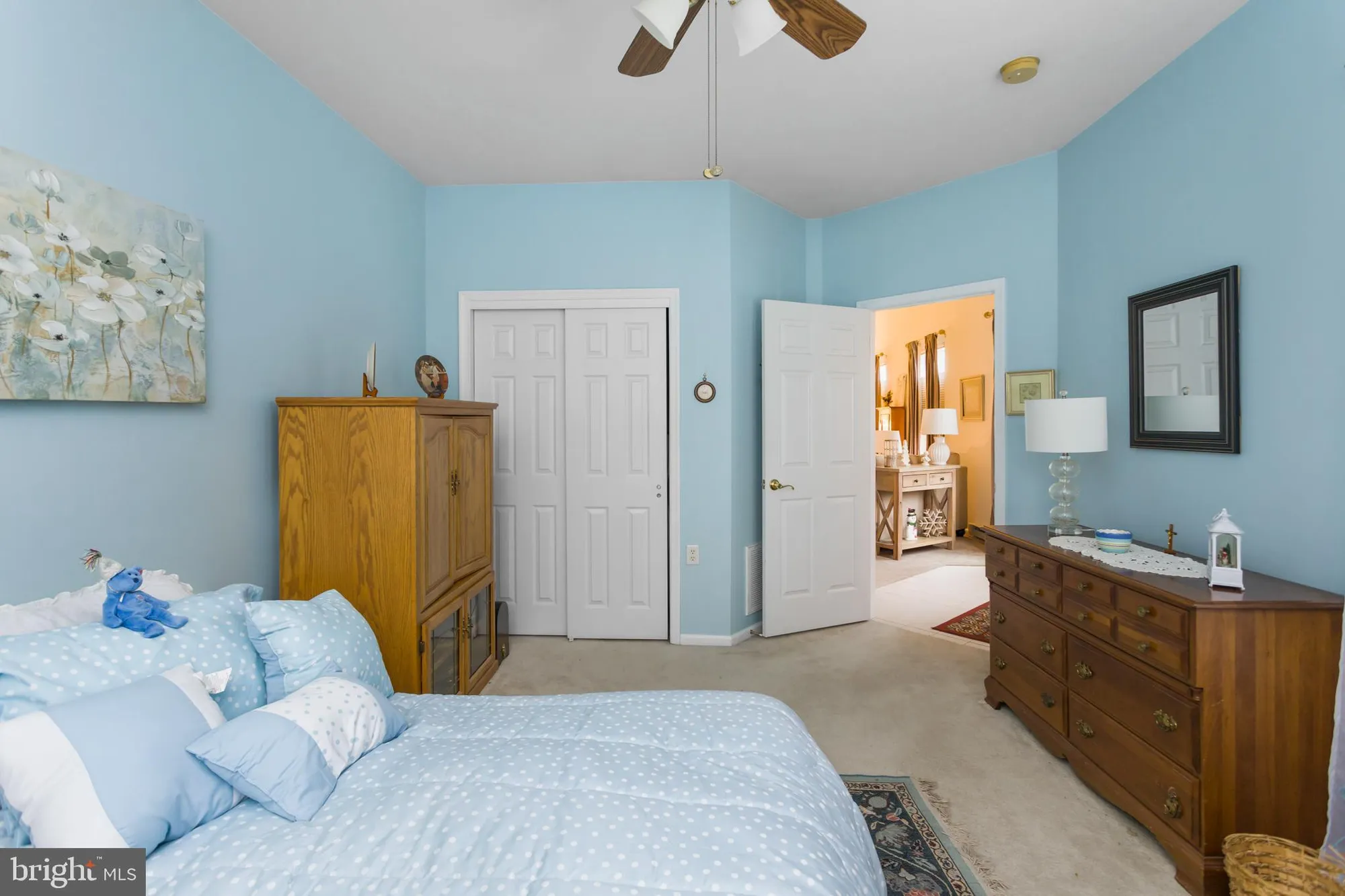 Property Slideshow image 16 of 22 | 143 burholme dr, Hamilton, NJ, 08691