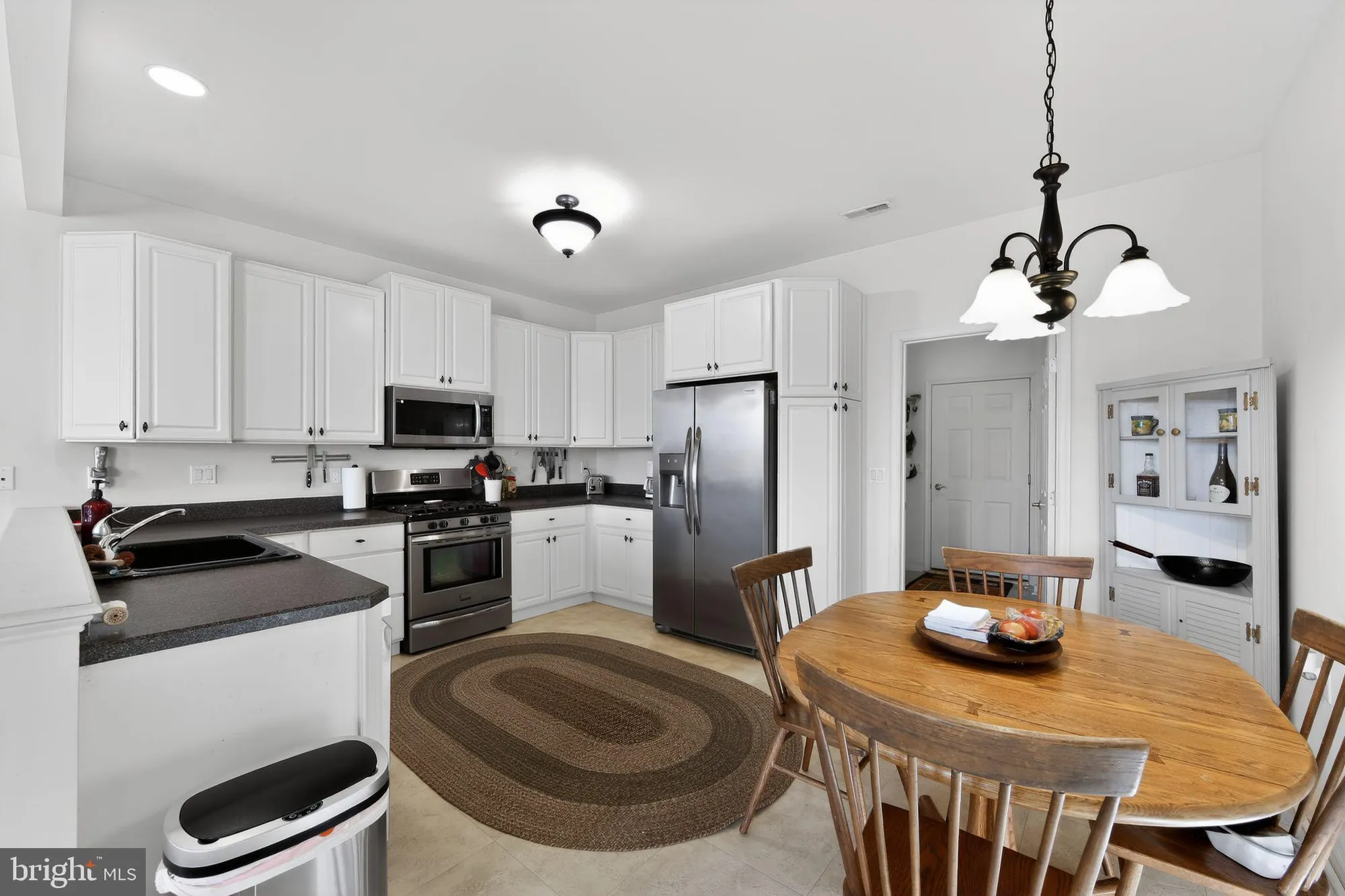 Property Slideshow image 17 of 44 | 354 calloway ct, Royersford, PA, 19468