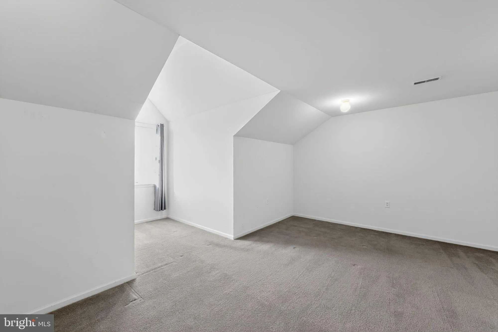 Property Slideshow image 30 of 44 | 354 calloway ct, Royersford, PA, 19468