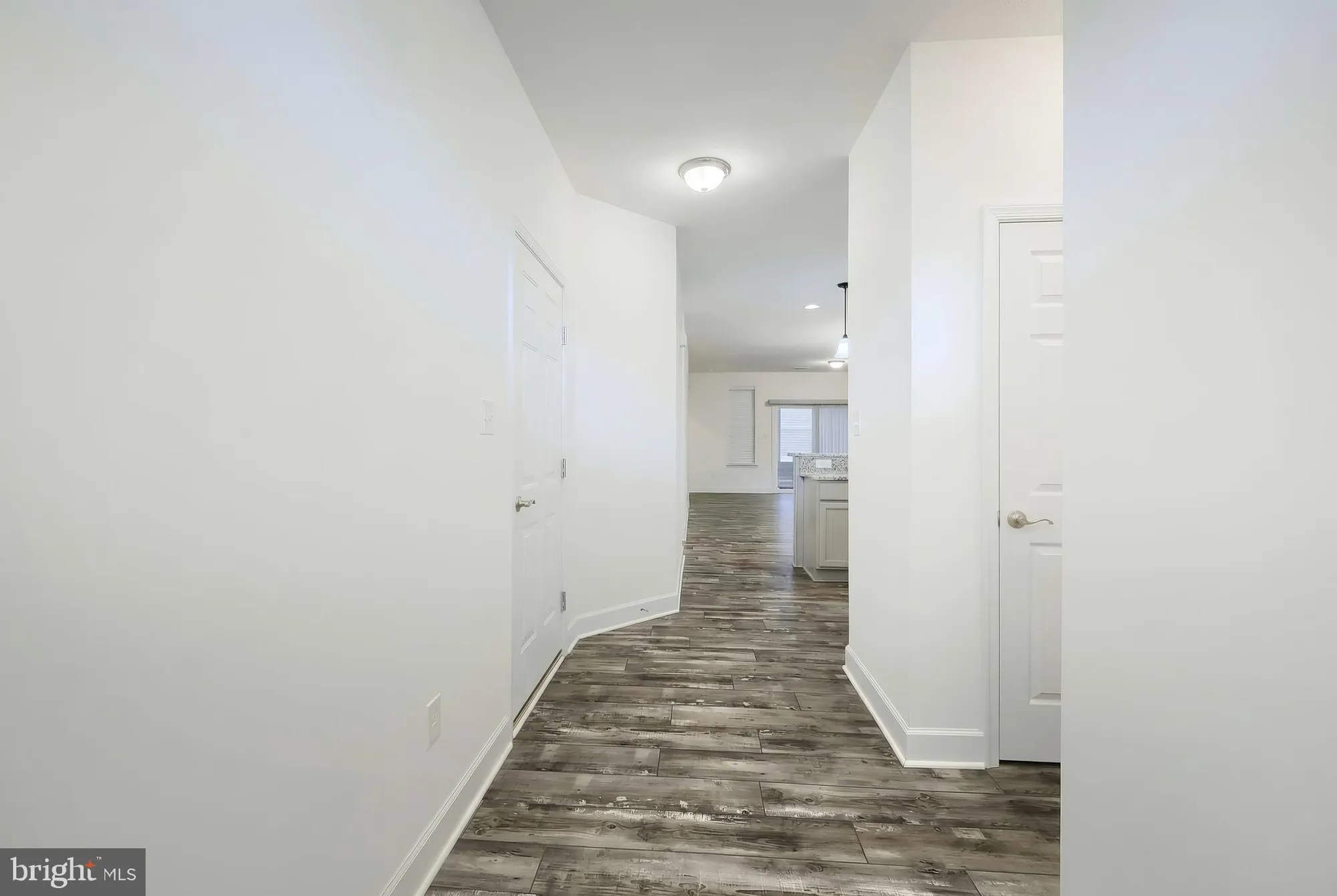 Property Slideshow image 4 of 40 | 652 cypress dr # 31, Hanover, PA, 17331