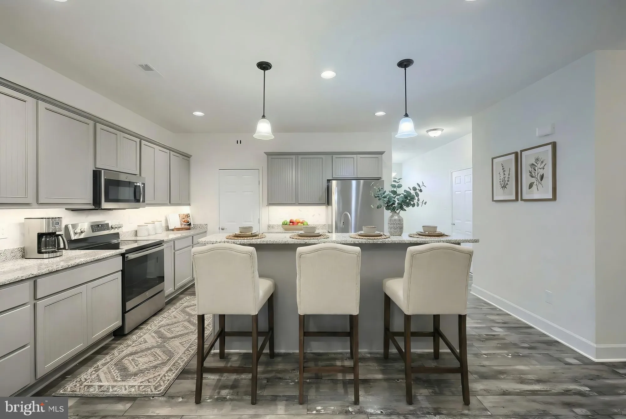 Property Slideshow image 9 of 40 | 652 cypress dr # 31, Hanover, PA, 17331