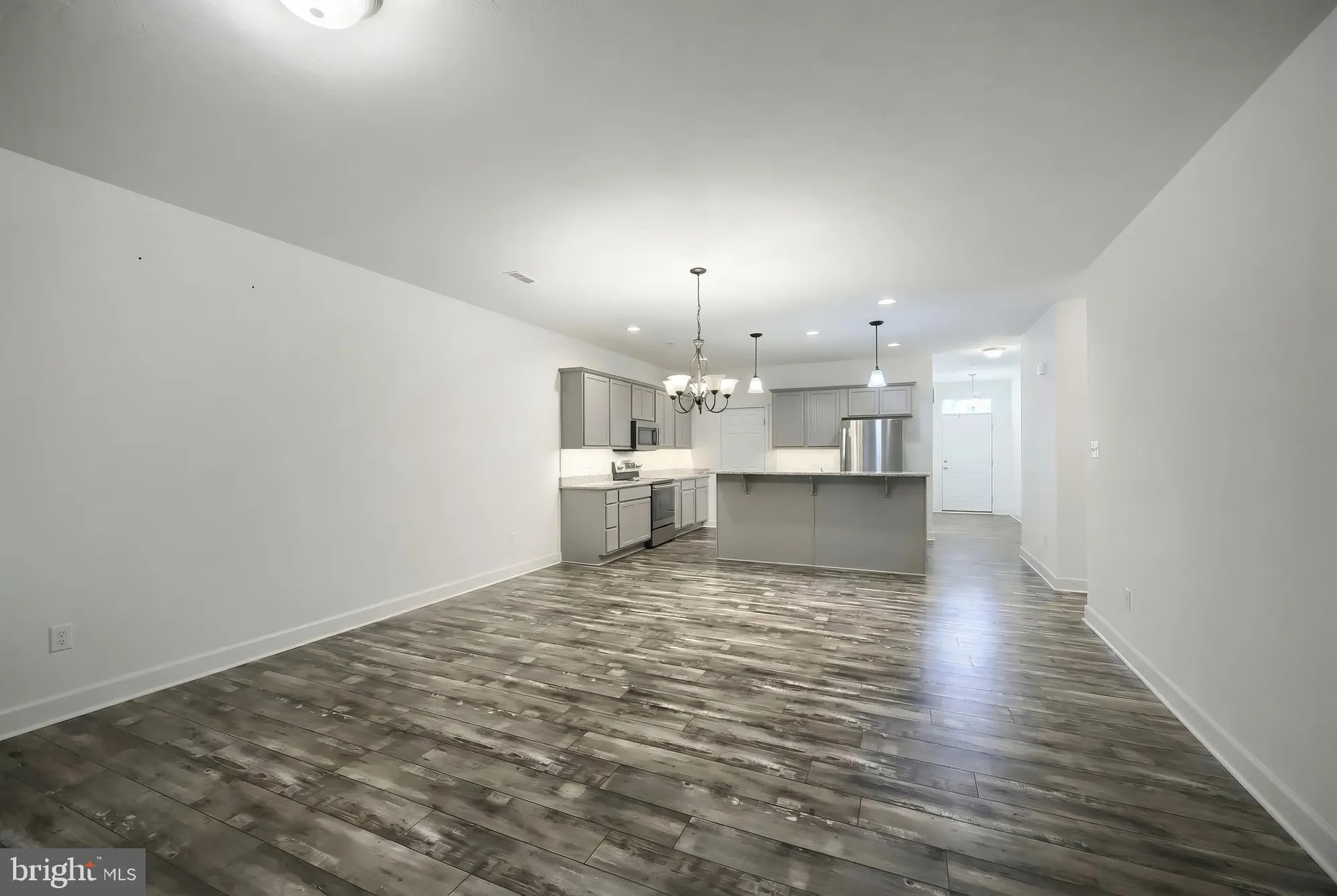 Property Slideshow image 12 of 40 | 652 cypress dr # 31, Hanover, PA, 17331