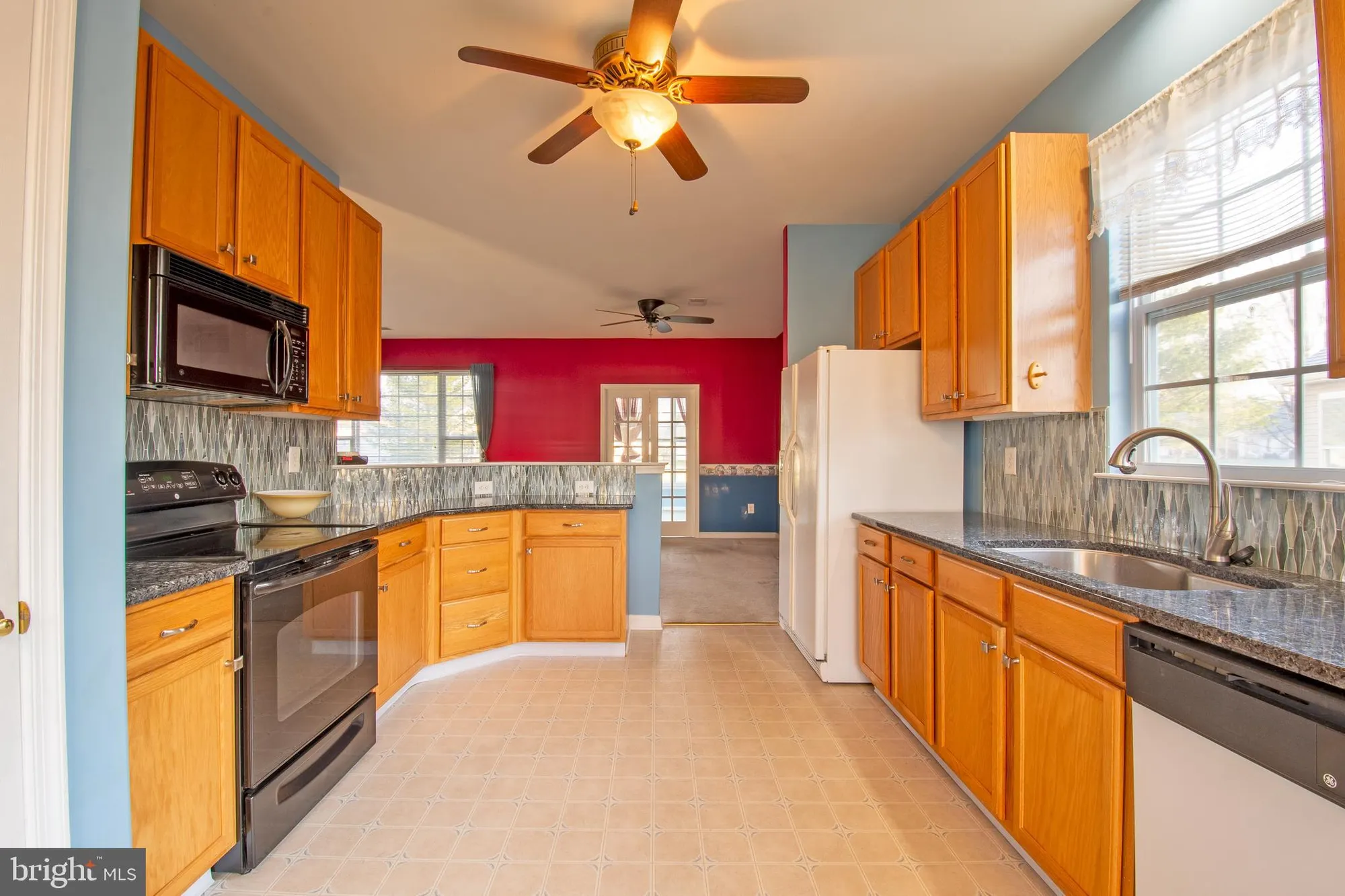 Property Slideshow image 7 of 28 | 561 whispering trl, Middletown, DE, 19709