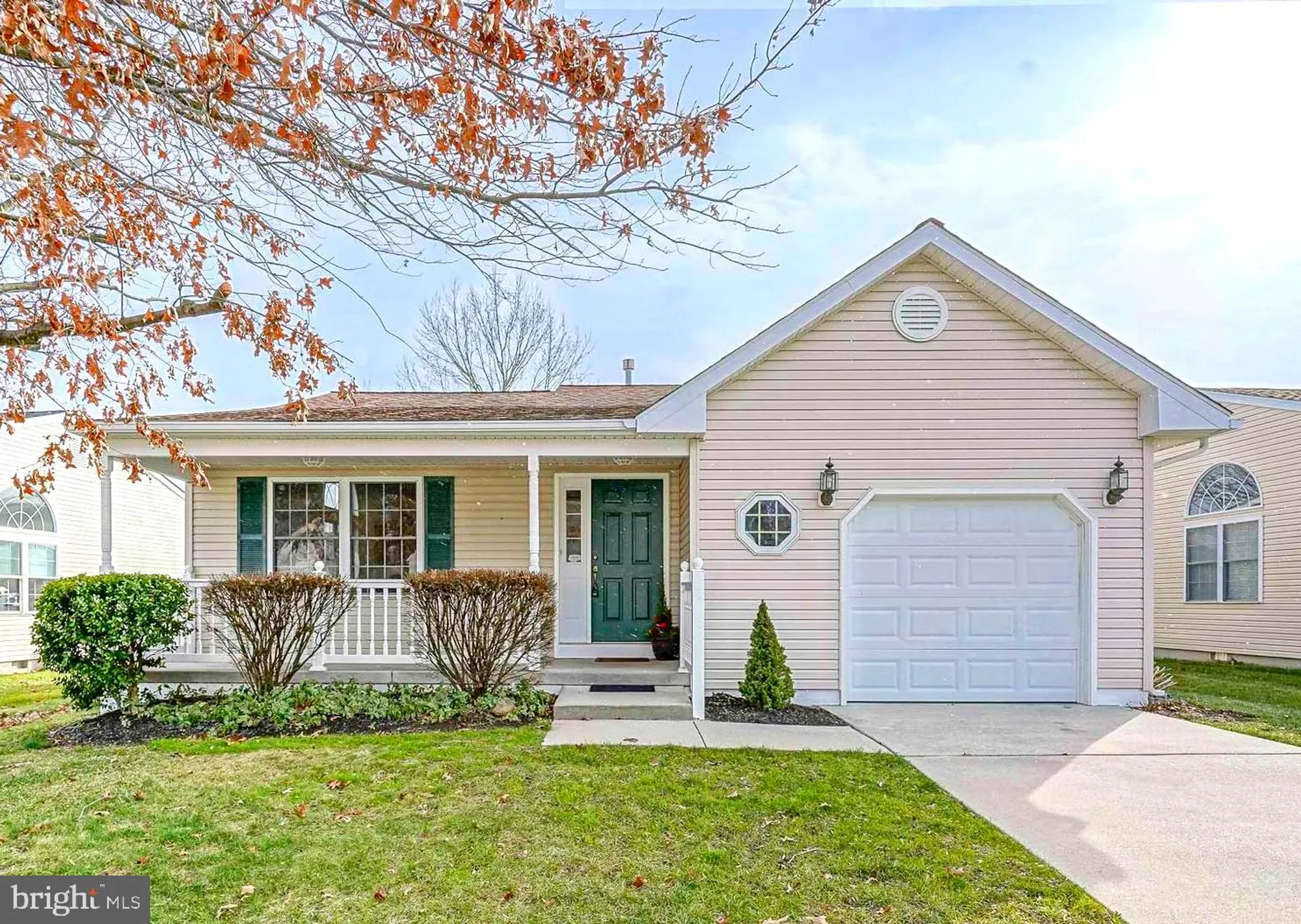 Property Slideshow image 1 of 27 | 176 trellis ln, Sewell, NJ, 08080