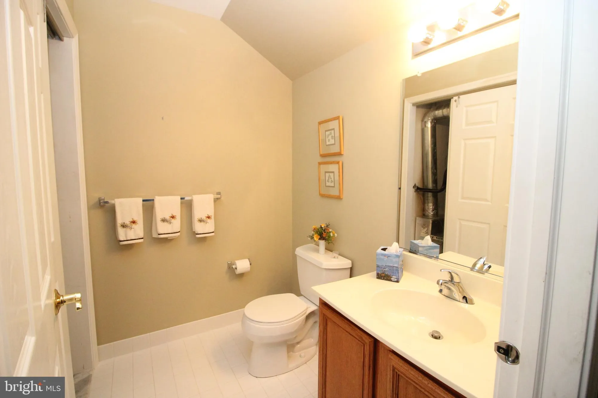 Property Slideshow image 25 of 31 | 112 beckett ct, Souderton, PA, 18964