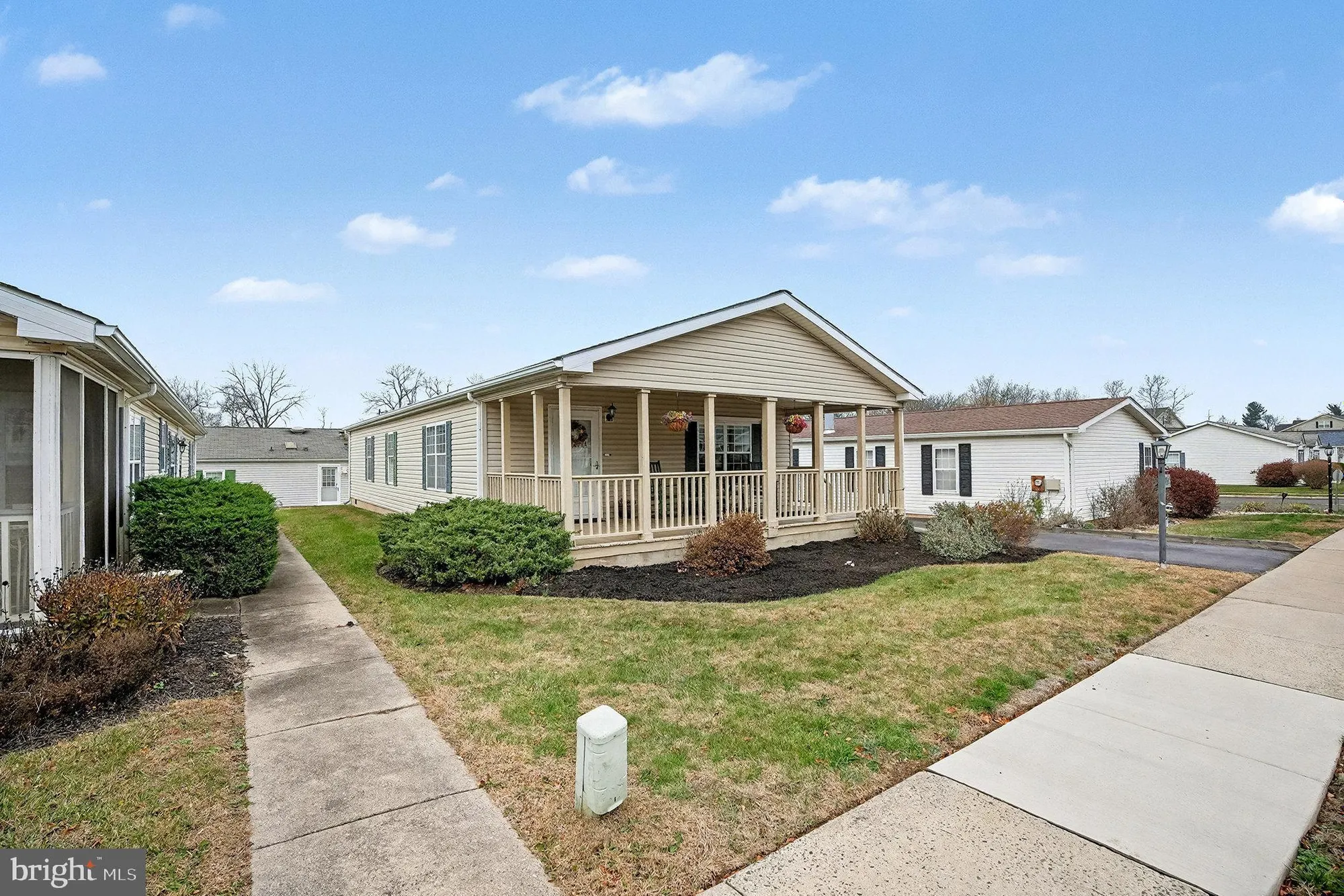 Property Slideshow image 2 of 34 | 1106 jfk dr, North Wales, PA, 19454