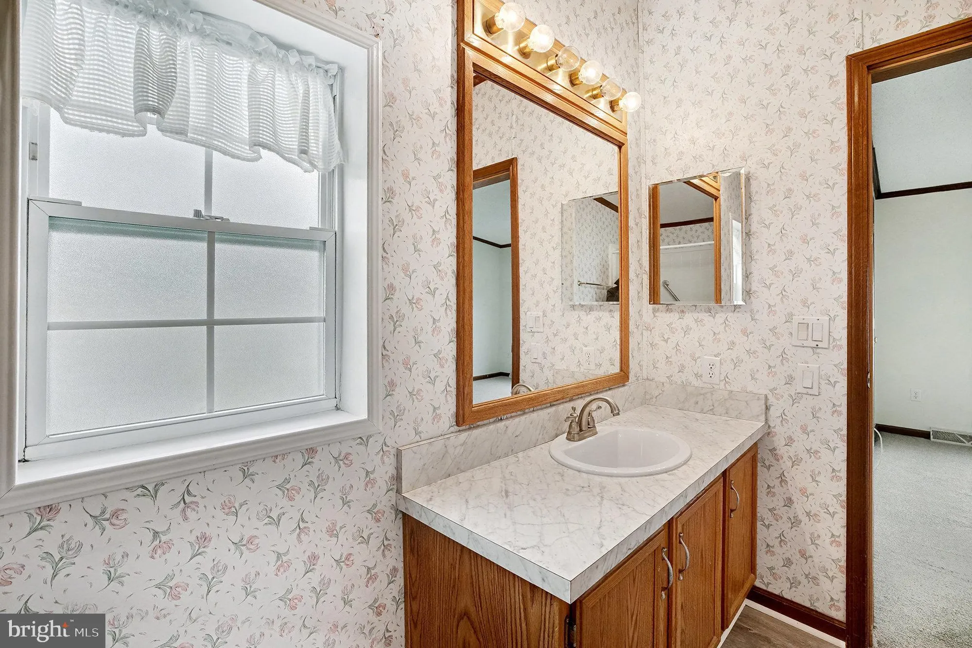 Property Slideshow image 23 of 34 | 1106 jfk dr, North Wales, PA, 19454