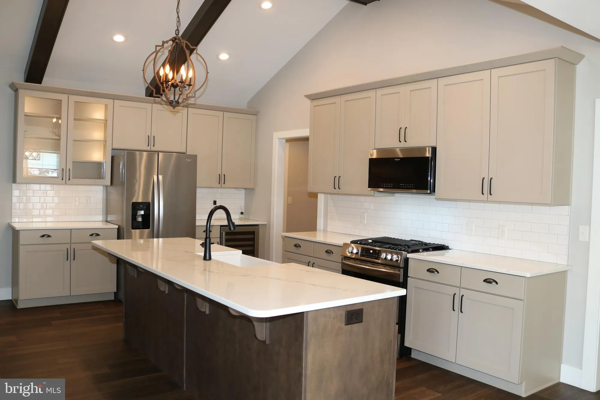 Property Slideshow image 7 of 40 | 2097 hill side dr, Mechanicsburg, PA, 17055