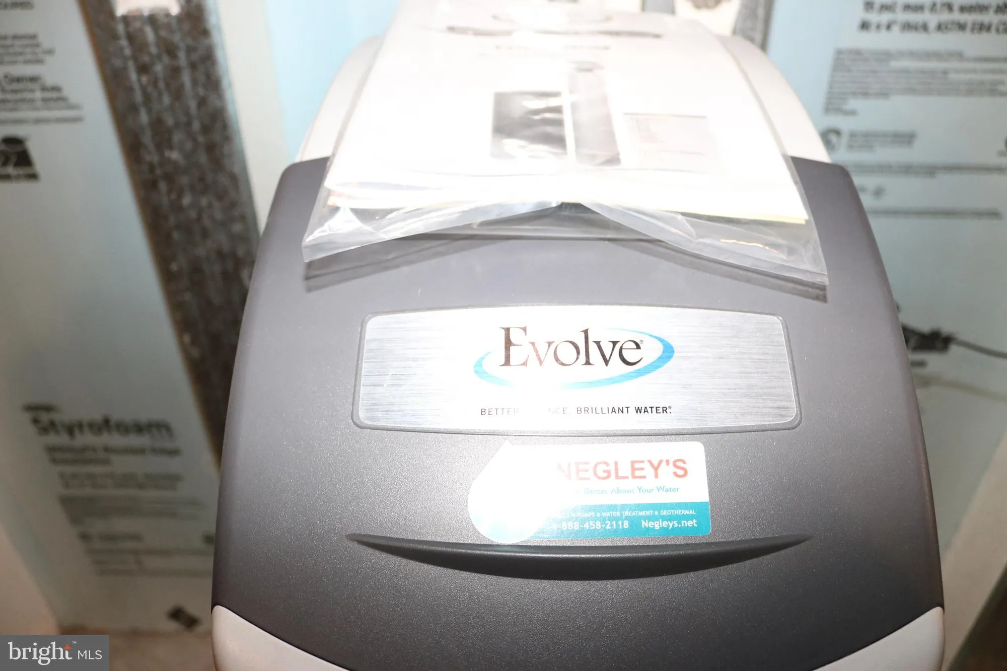 Property Slideshow image 31 of 40 | 2097 hill side dr, Mechanicsburg, PA, 17055