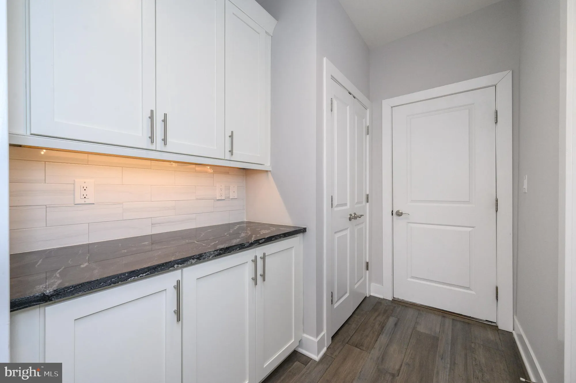 Property Slideshow image 13 of 39 | 34 riverwalk, Plainsboro, NJ, 08536