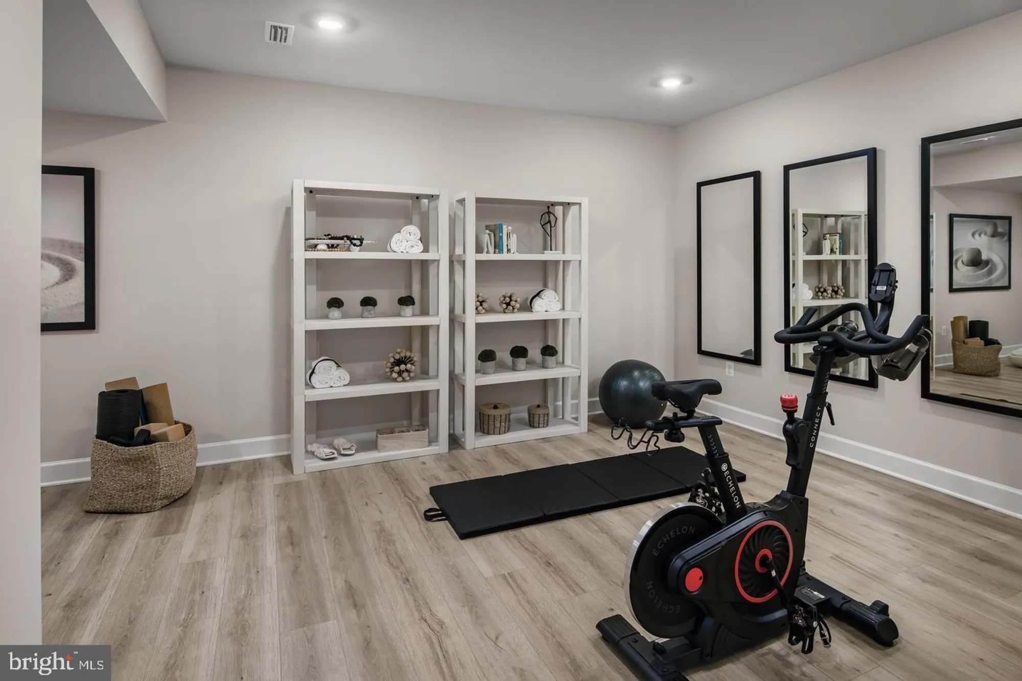 Property Slideshow image 27 of 28 | 6499 s trotter rd, Clarksville, MD, 21029