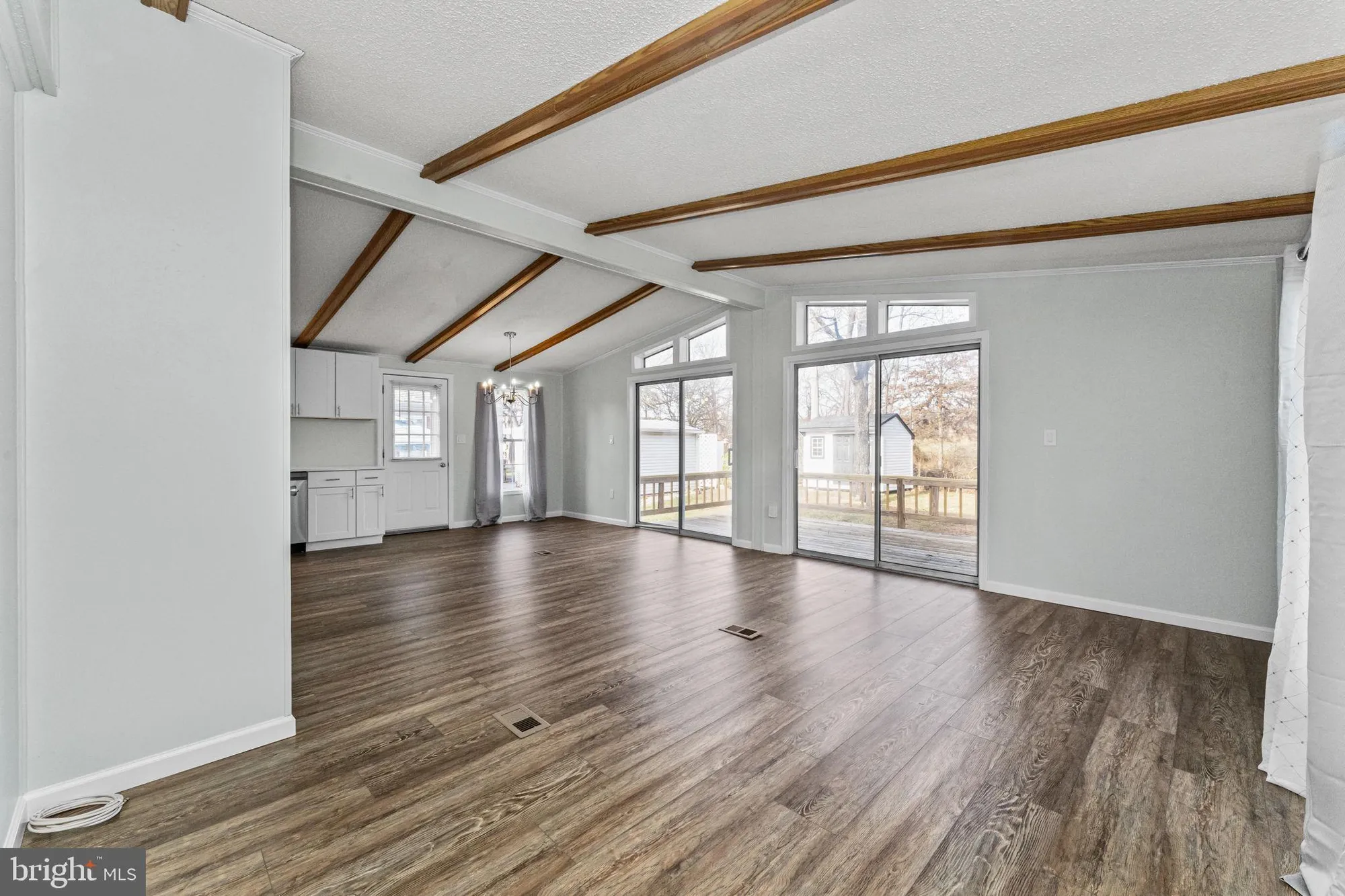 Property Slideshow image 5 of 23 | 738 aspen cir, Red Hill, PA, 18076