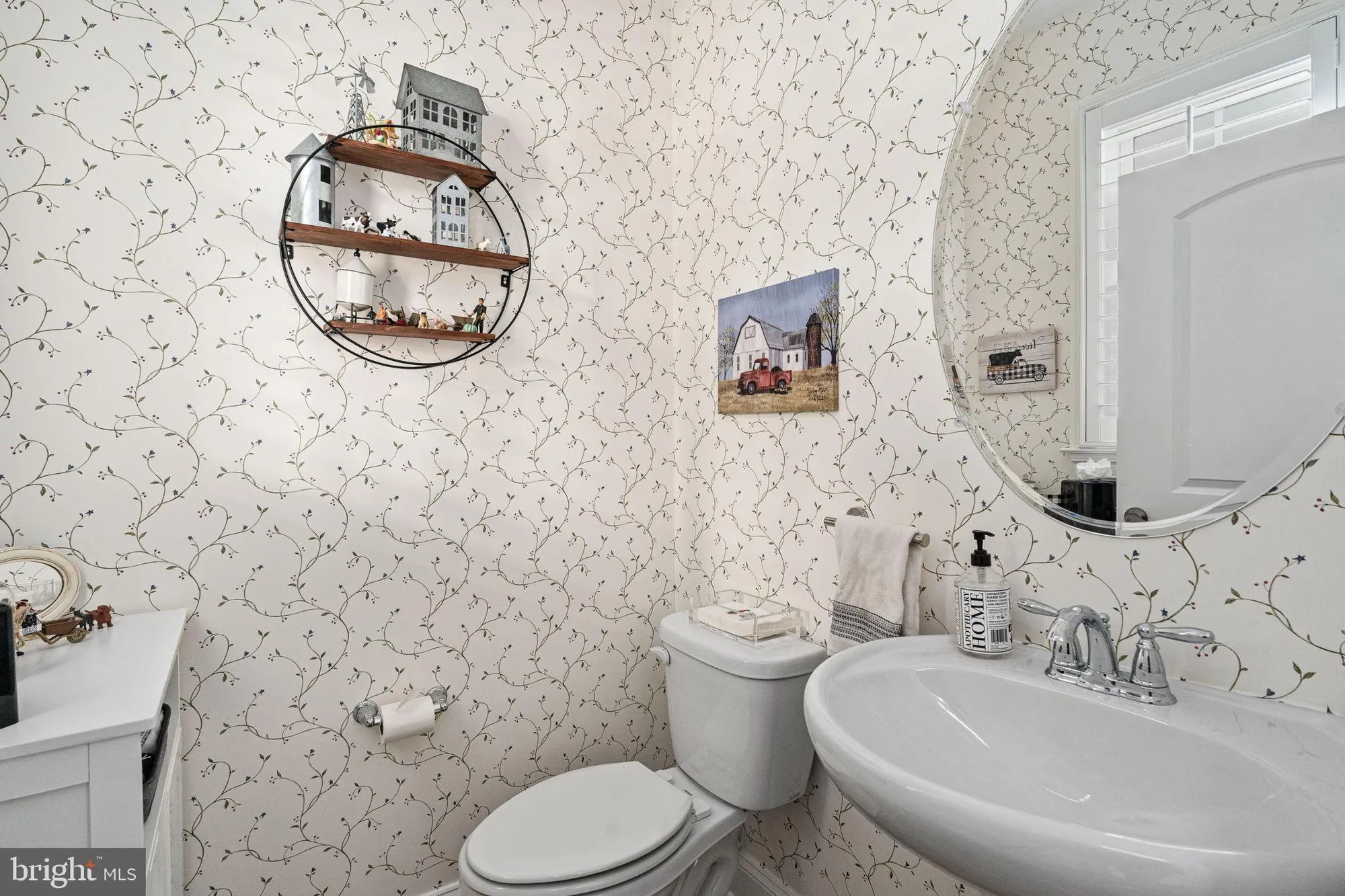 Property Slideshow image 14 of 80 | 10504 river falls way, Glen Allen, VA, 23059