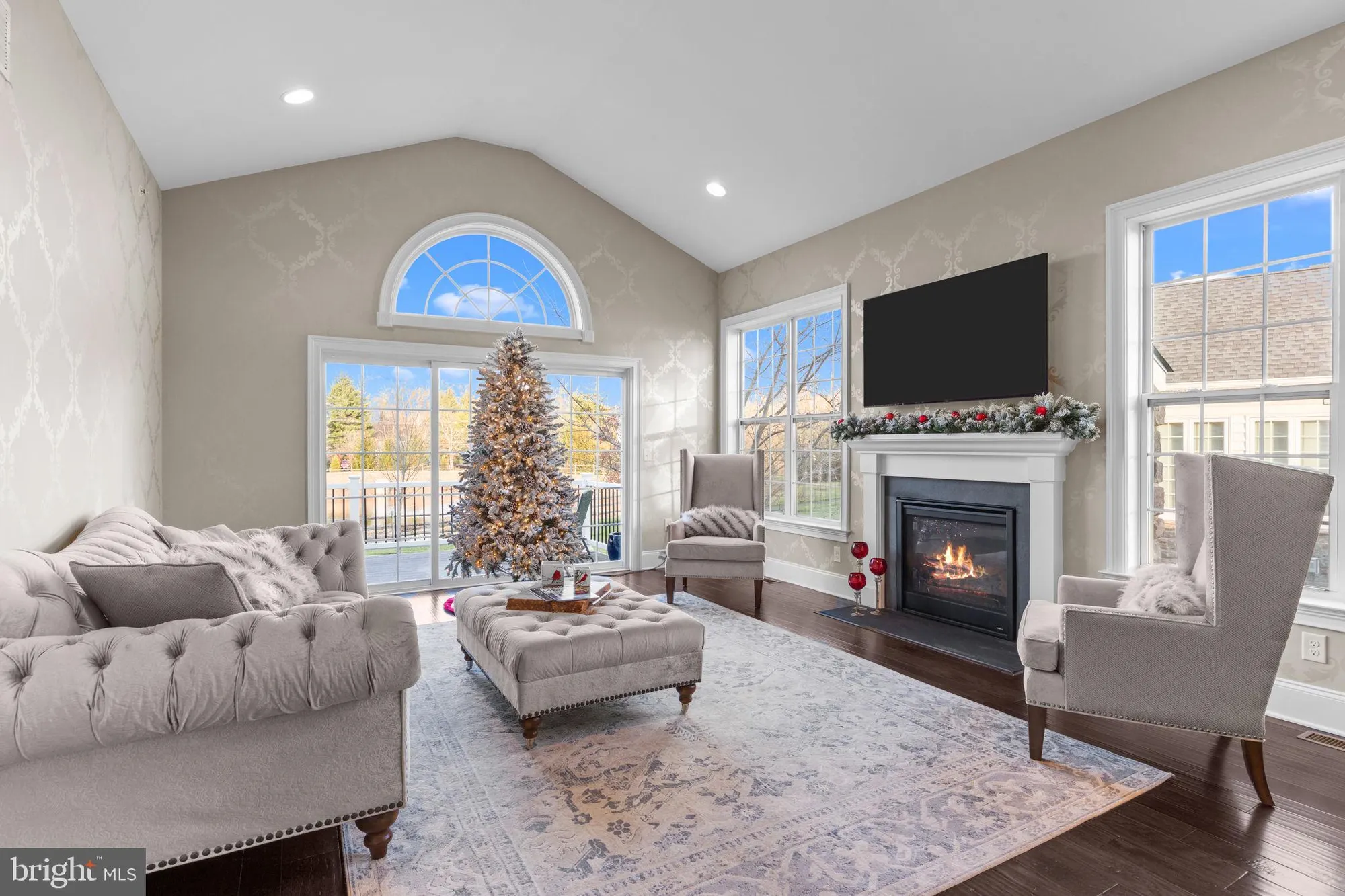 Property Slideshow image 21 of 39 | 26 hillyer ln, Newtown, PA, 18940