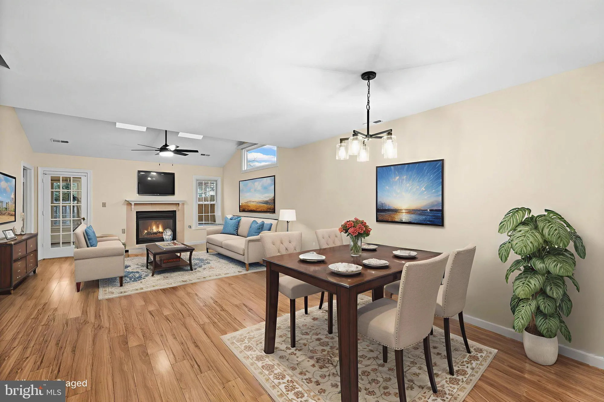 Property Slideshow image 15 of 52 | 11550 savannah dr, Fredericksburg, VA, 22407