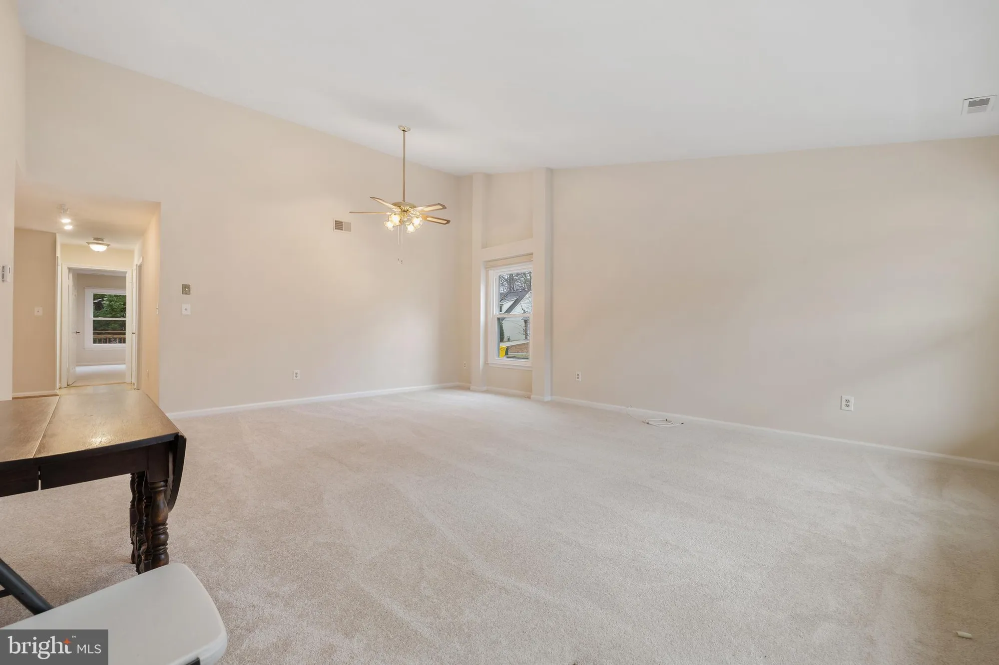Property Slideshow image 5 of 25 | 1984 marconi cir, Annapolis, MD, 21401