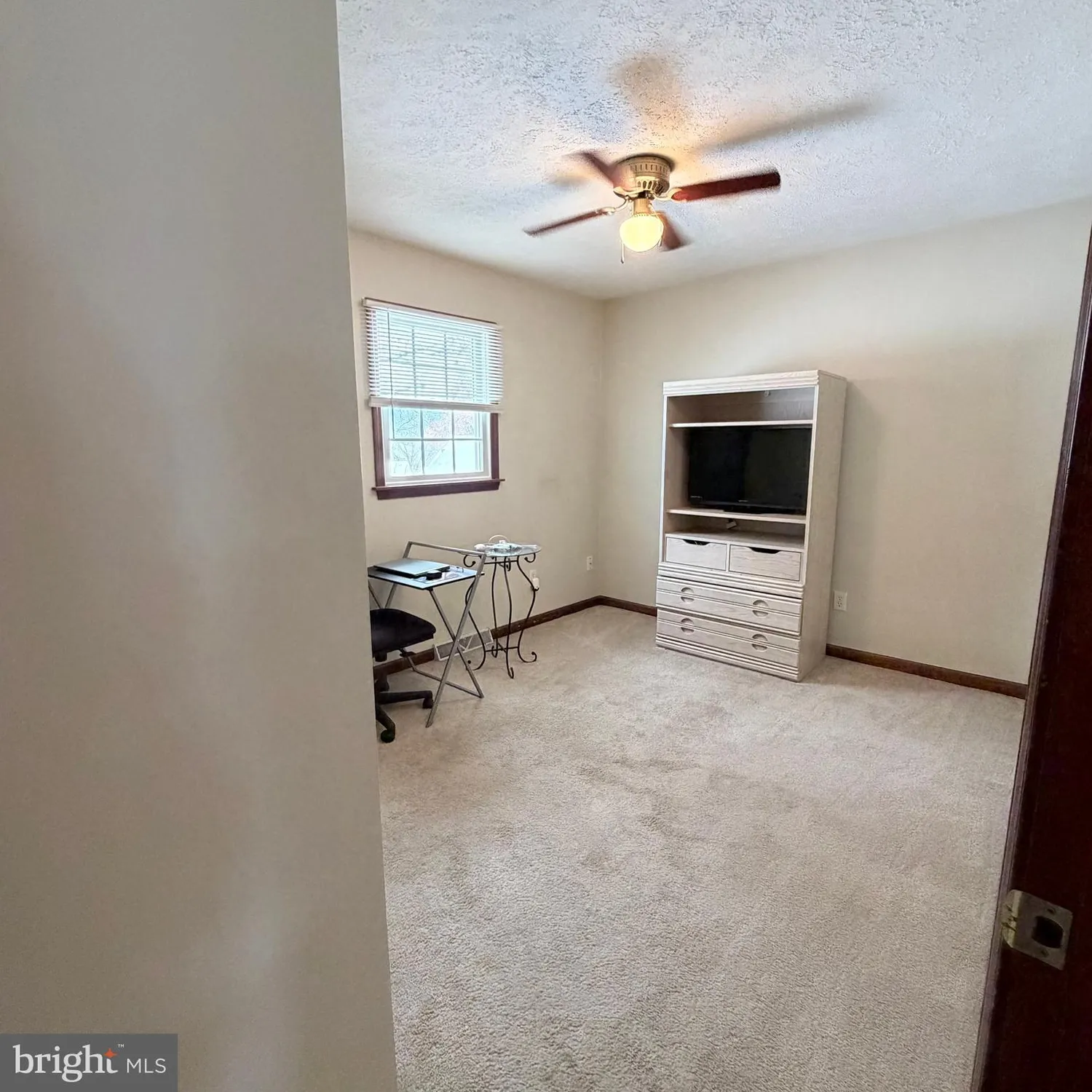 Property Slideshow image 22 of 75 | 6071 greenbriar ct, Fayetteville, PA, 17222