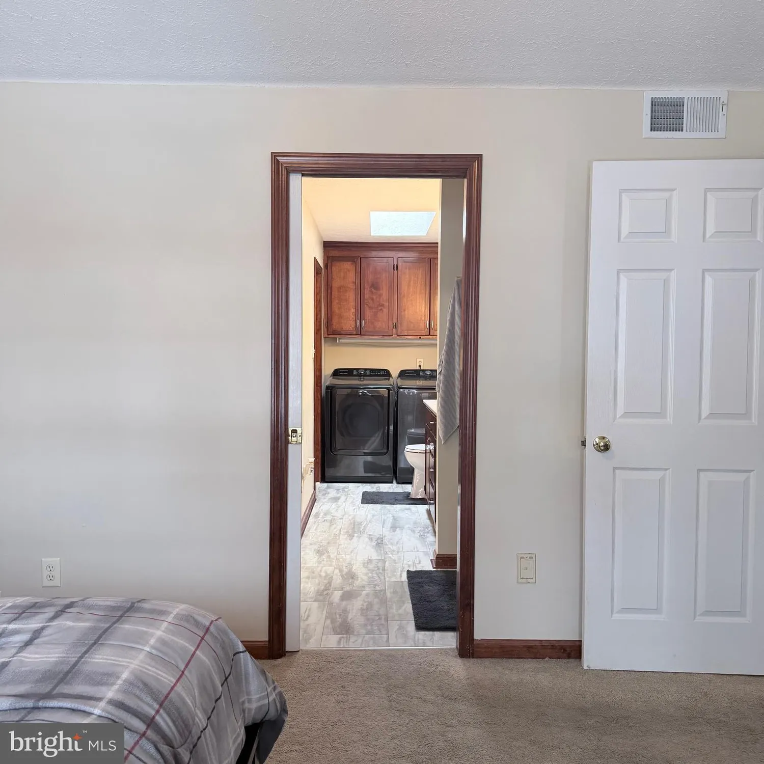 Property Slideshow image 34 of 75 | 6071 greenbriar ct, Fayetteville, PA, 17222