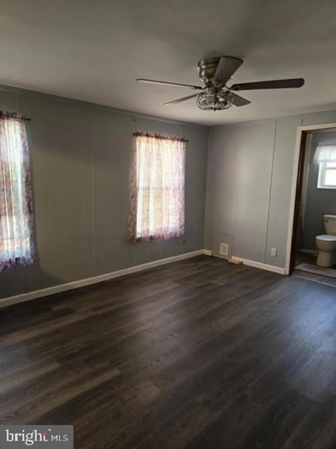 Property Slideshow image 13 of 20 | 43 hickory ln nj, Mays Landing, NJ, 08330