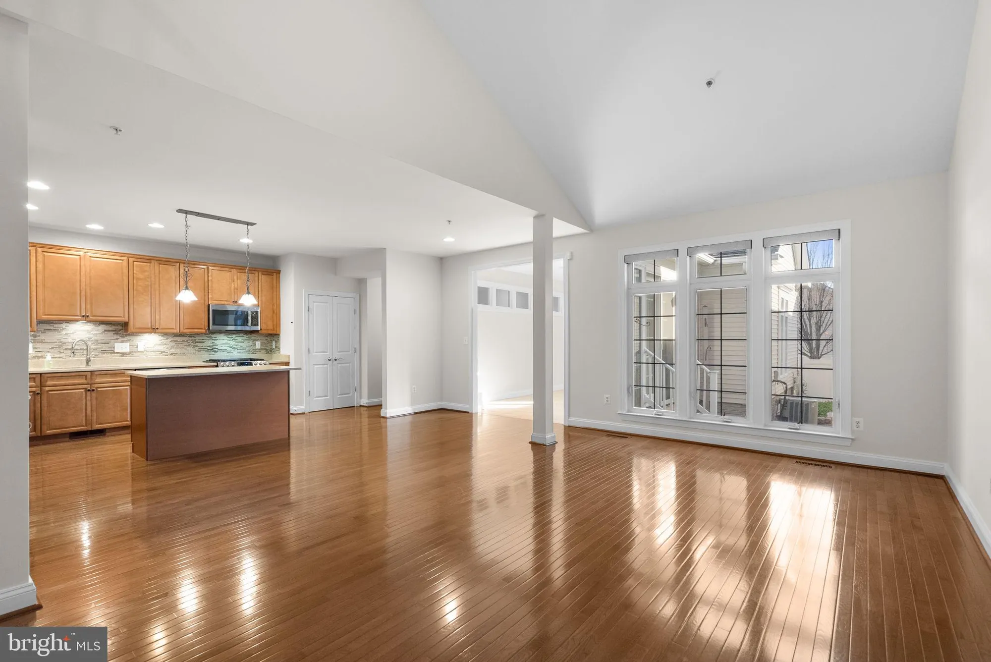 Property Slideshow image 3 of 71 | 2788 westminster rd 38, Ellicott City, MD, 21043