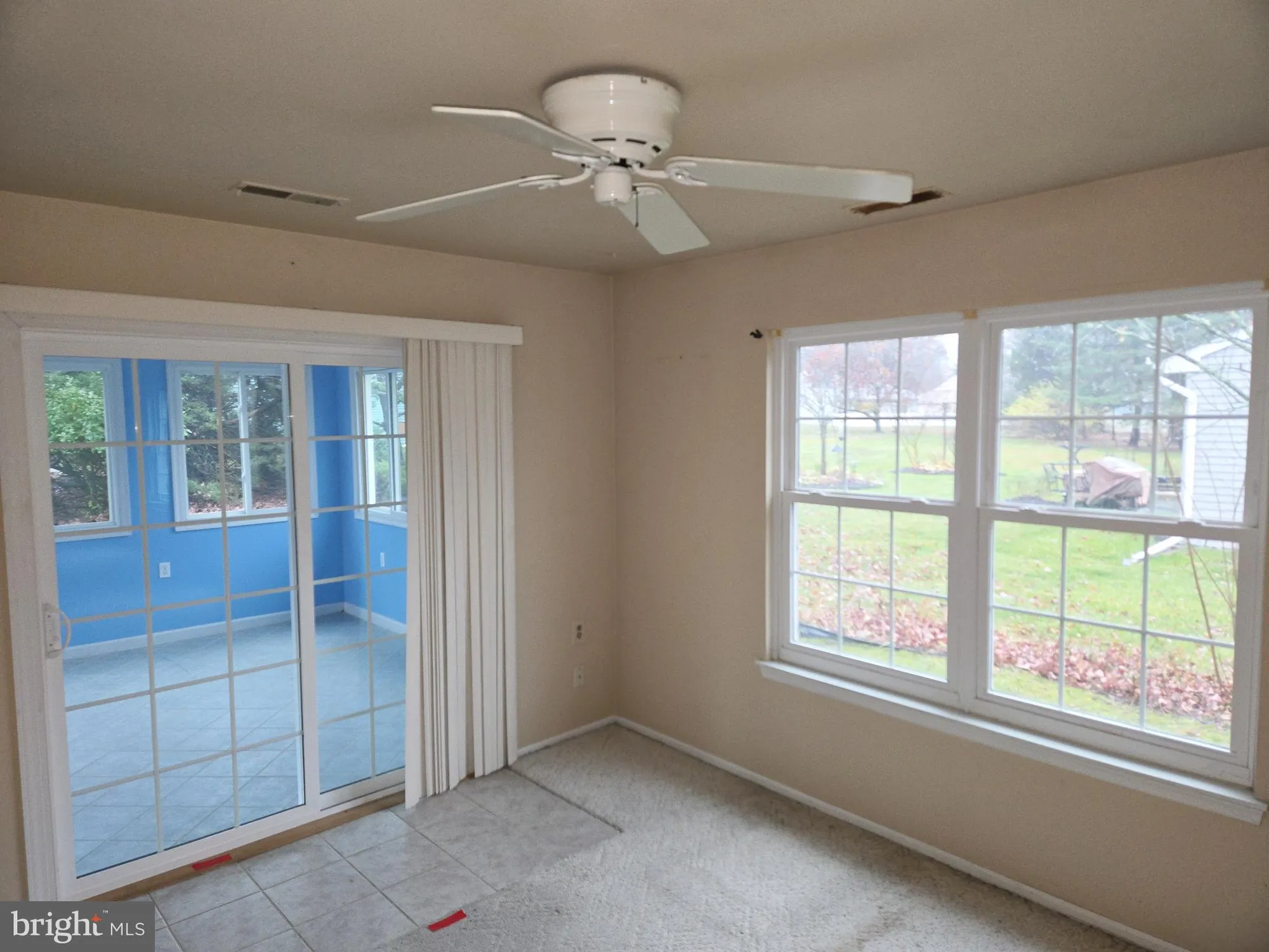 Property Slideshow image 7 of 34 | 27 kelly dr, West Deptford, NJ, 08096