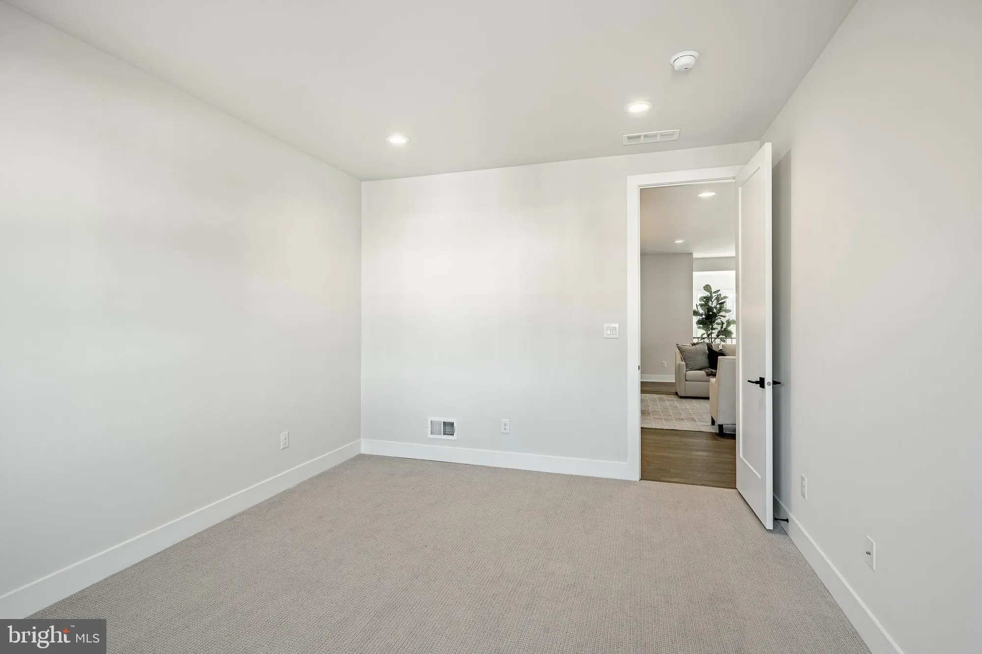 Property Slideshow image 35 of 45 | 581 trifecta rd, Downingtown, PA, 19335