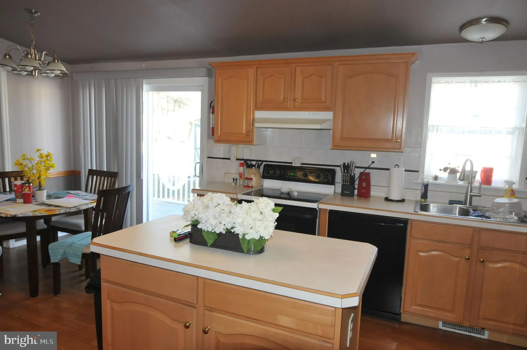 Property Slideshow image 24 of 28 | 42 dogwood ln, Mays Landing, NJ, 08330