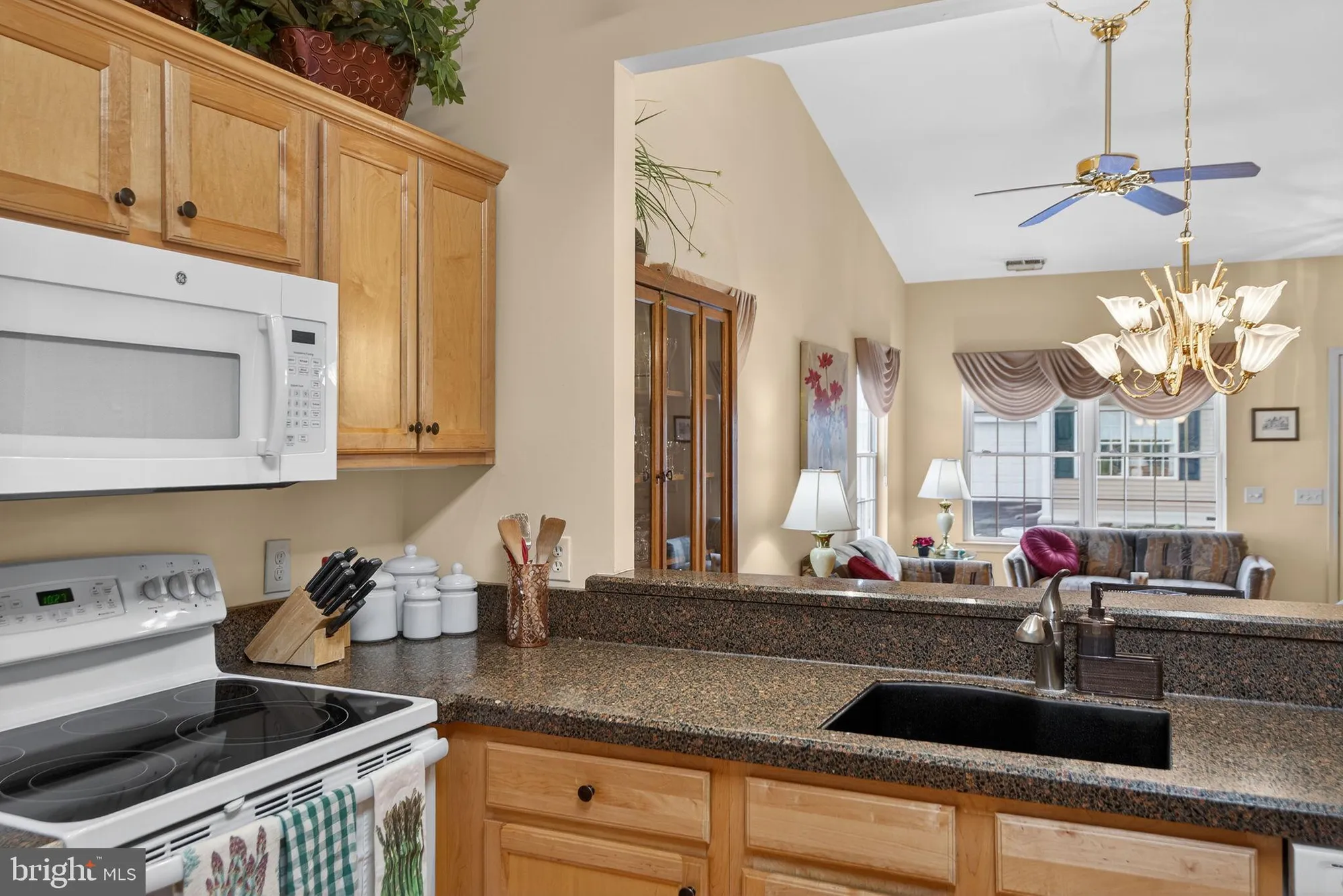 Property Slideshow image 47 of 59 | 4860 derby ln, Macungie, PA, 18062