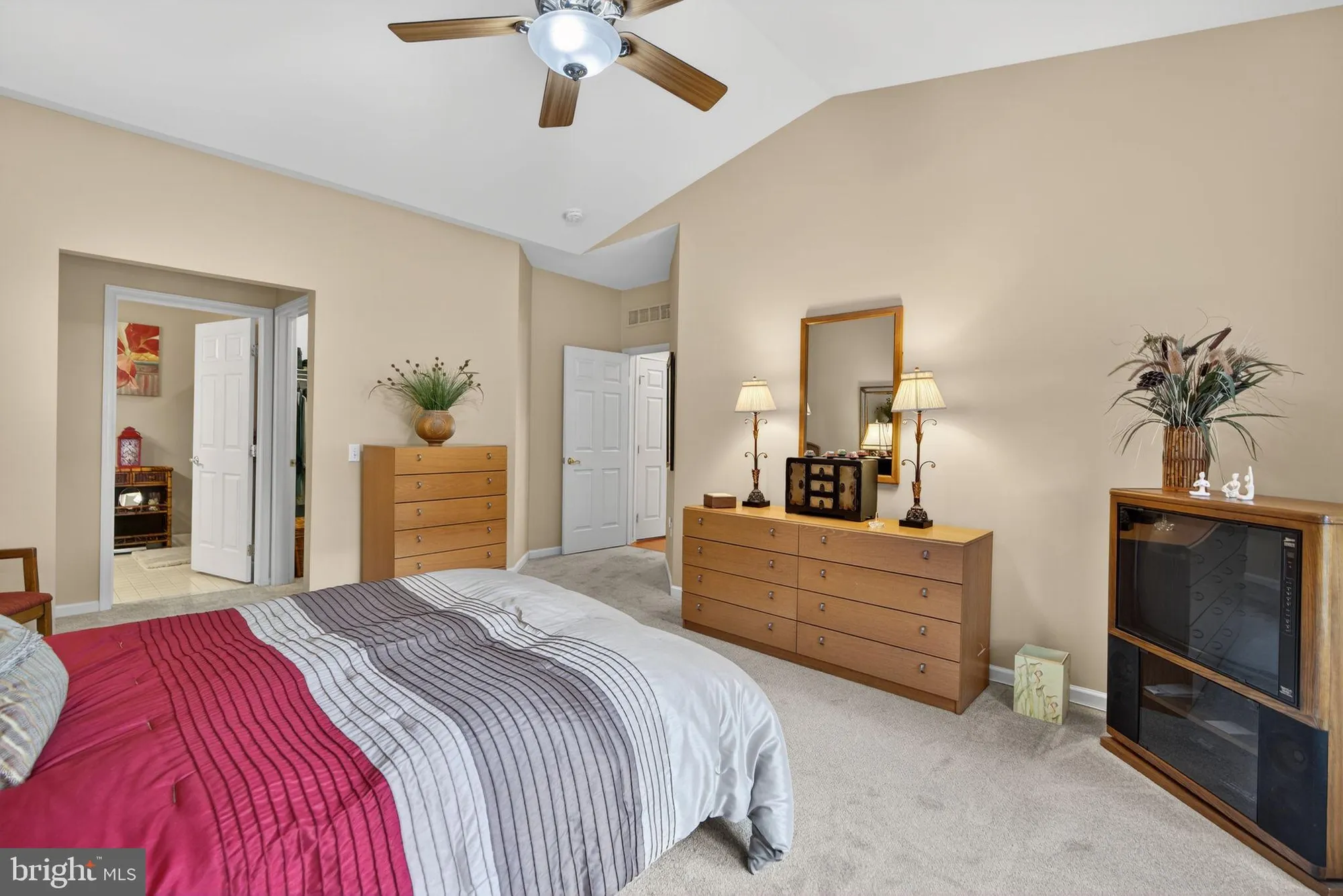 Property Slideshow image 53 of 59 | 4860 derby ln, Macungie, PA, 18062